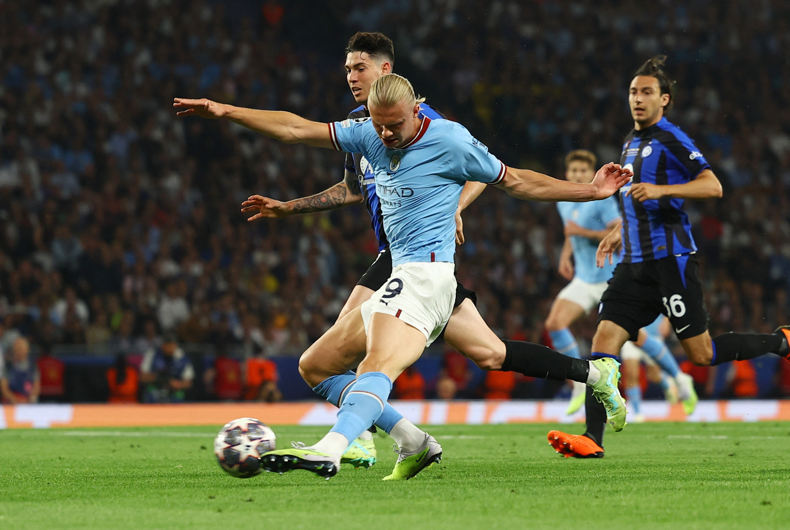 REUTERS/Molly Darlington