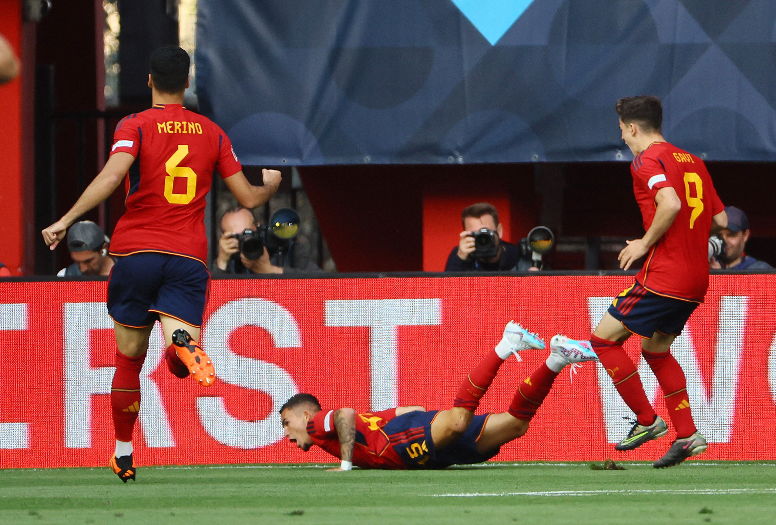  REUTERS/Wolfgang Rattay