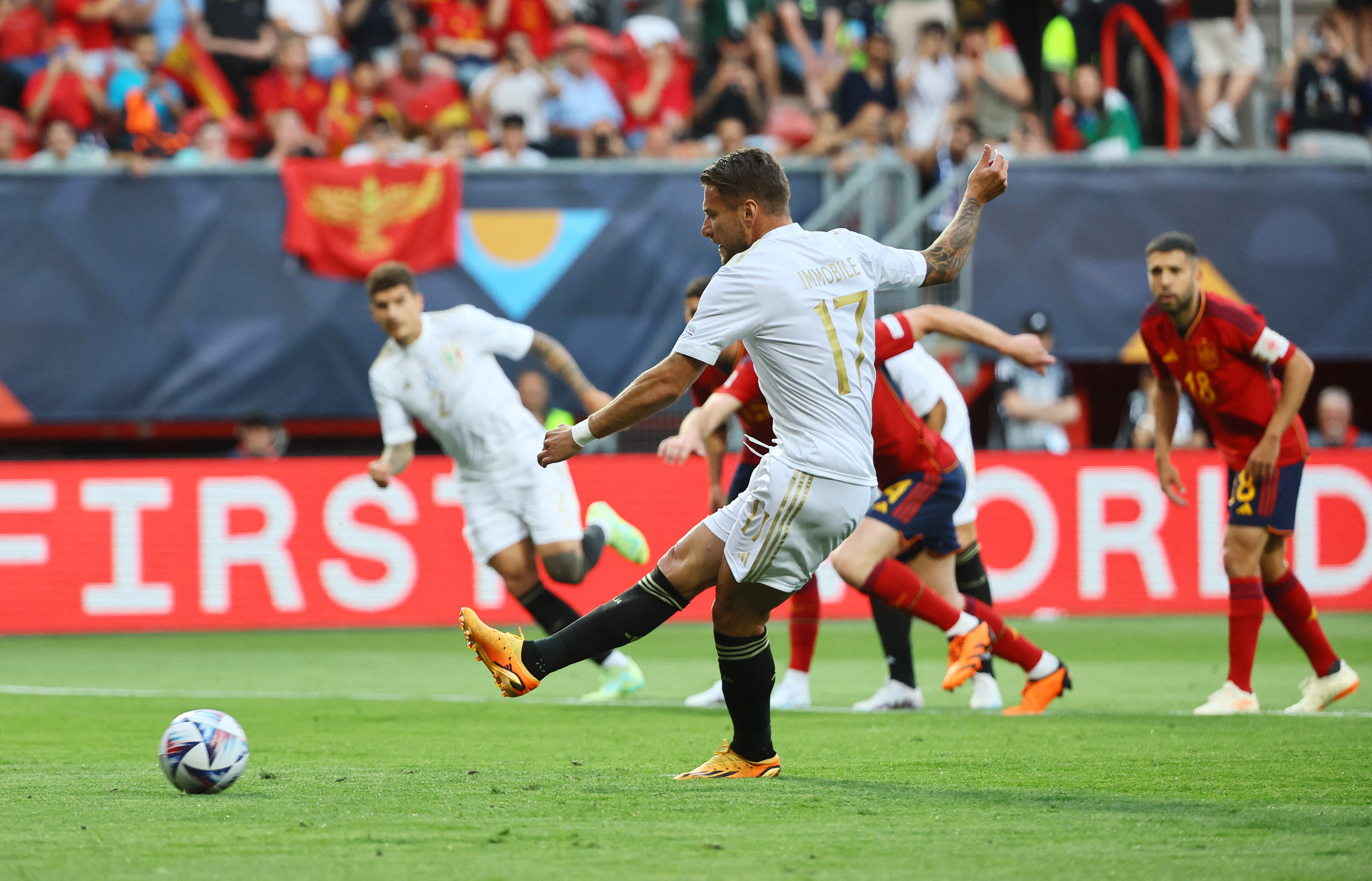 REUTERS/Wolfgang Rattay