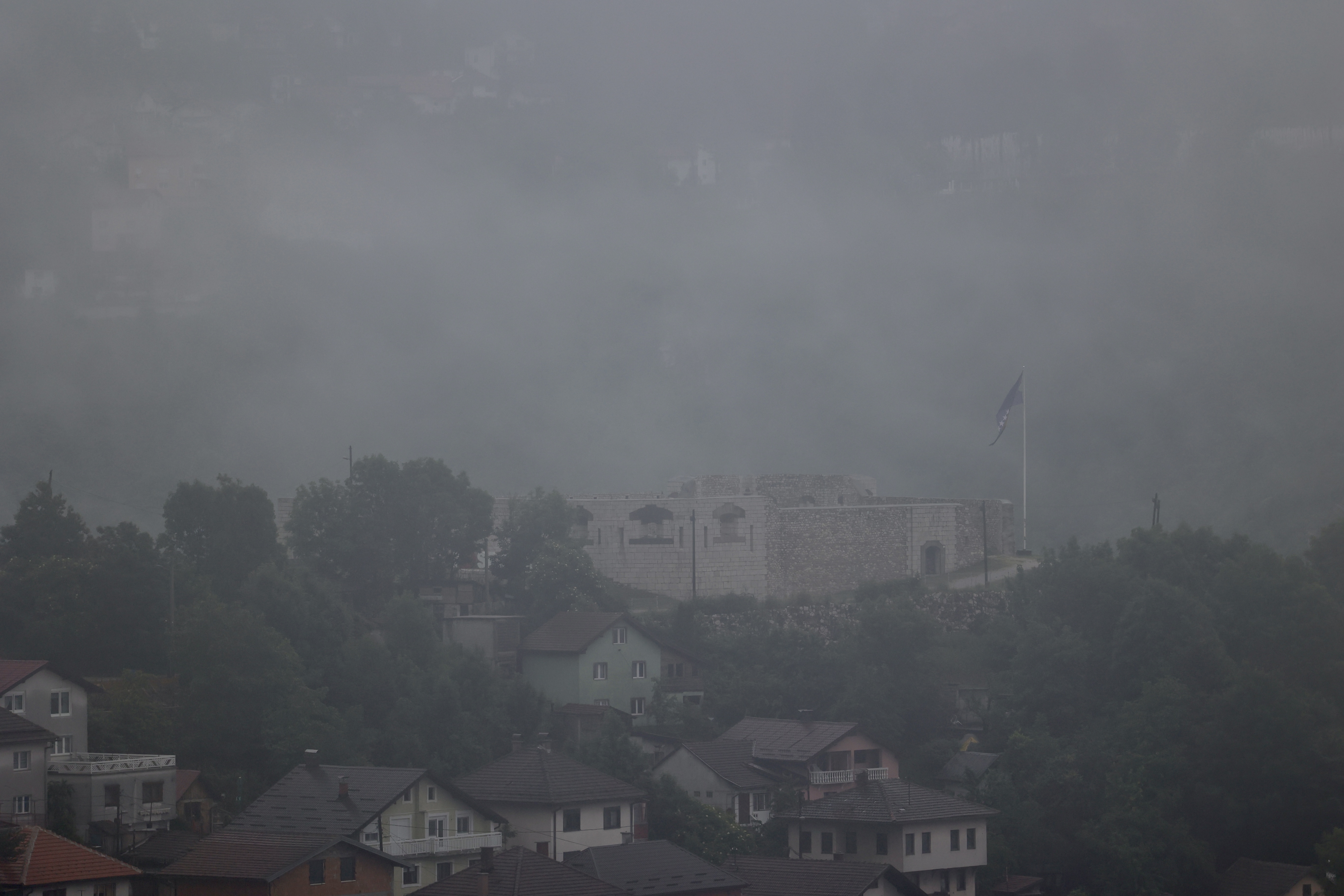 FAZ_0499