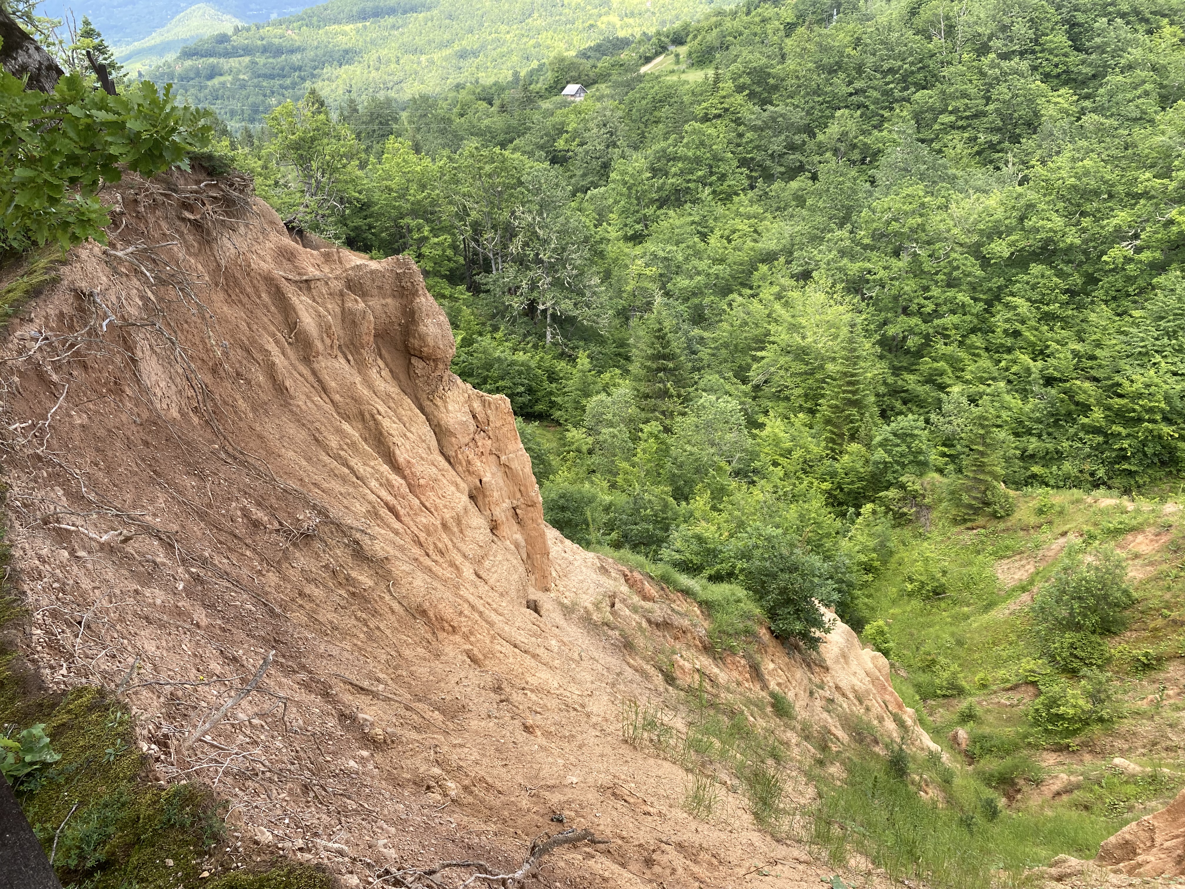 Pješčane piramide Foča