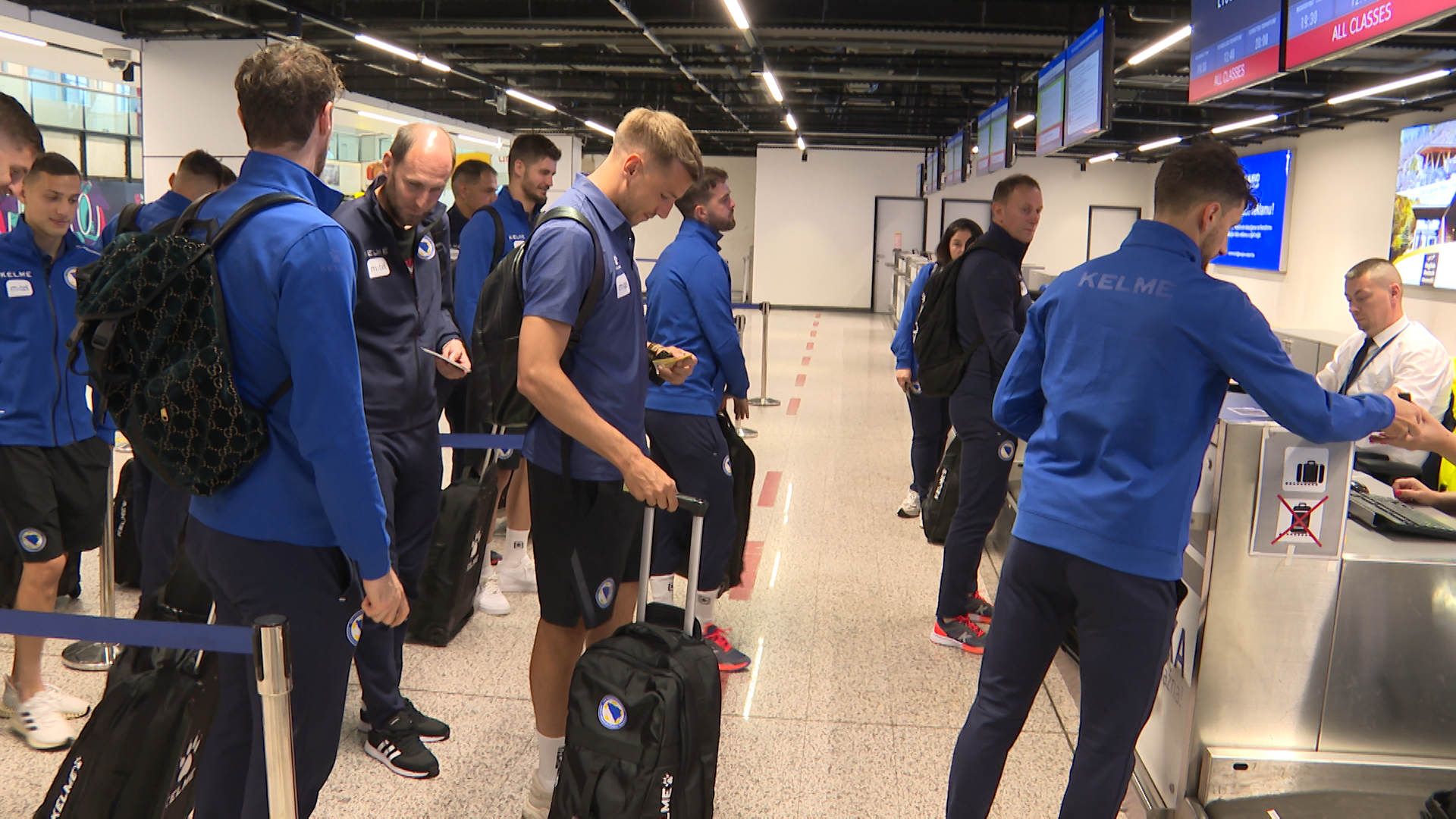 SA-.00_00_26_13.Still001