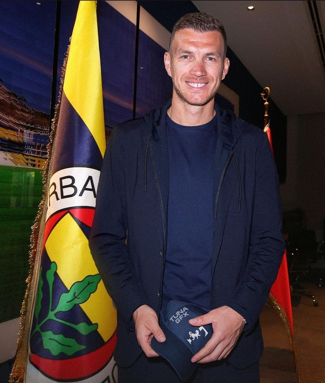 Edin Džeko Fener