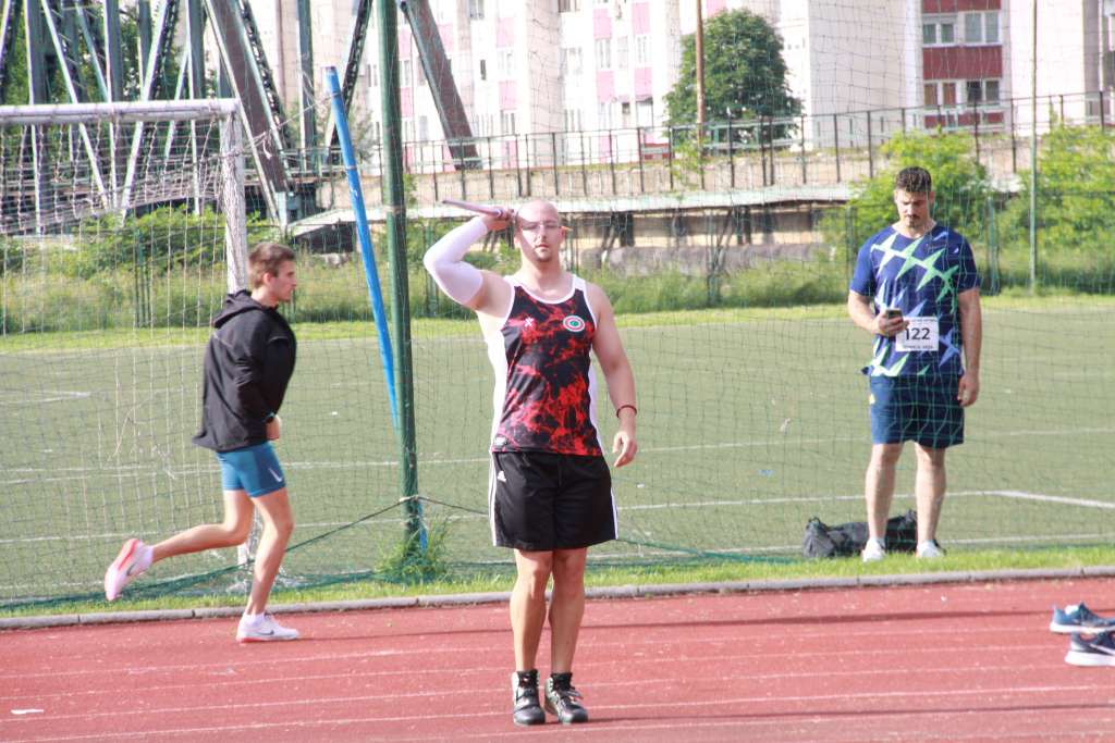 l_373c73a688db2e9978757f2e0ffb2520