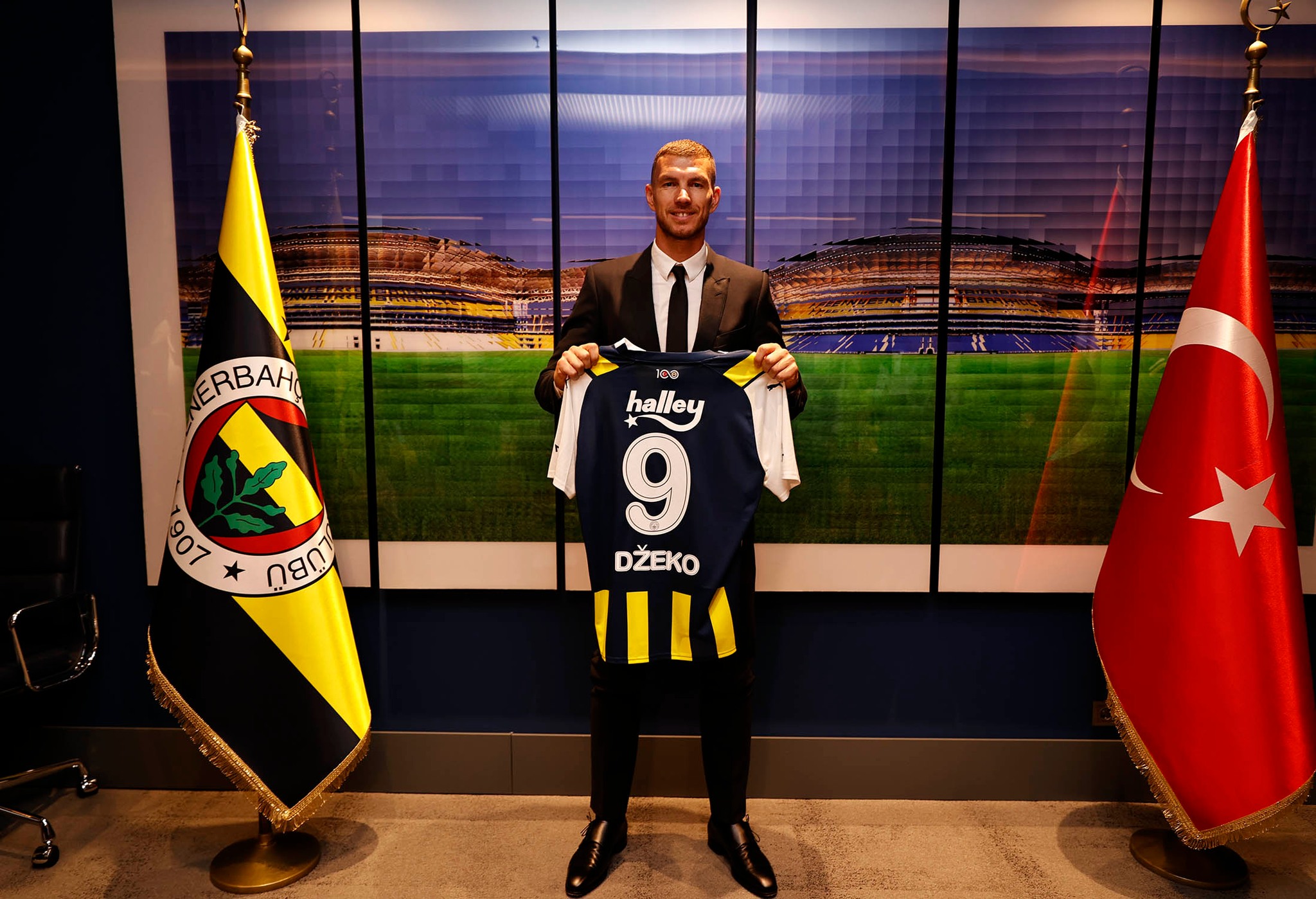 fenerbahce dzeko