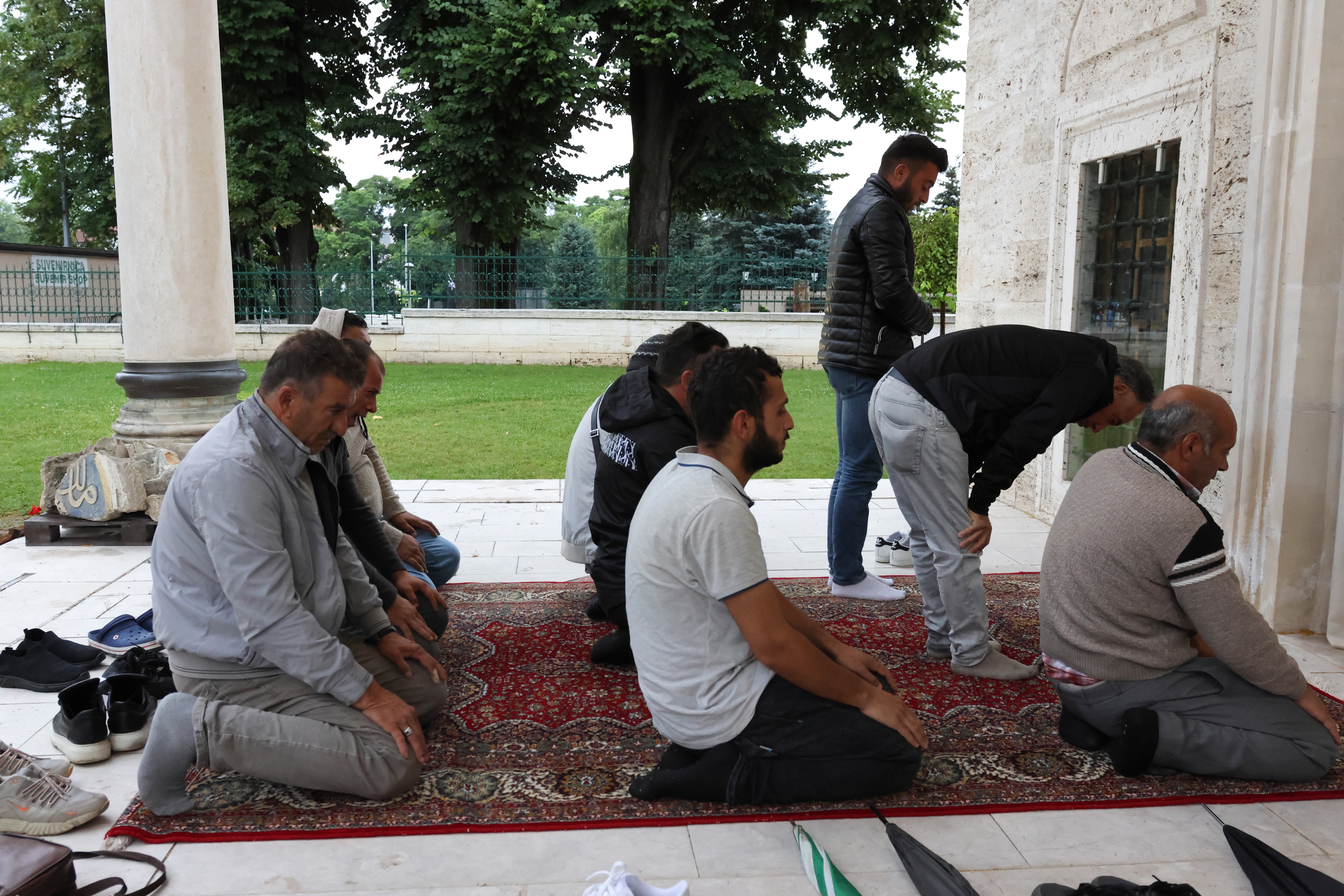 BiH: Mnogobrojni vjernici klanjali bajram-namaz u Banjaluci