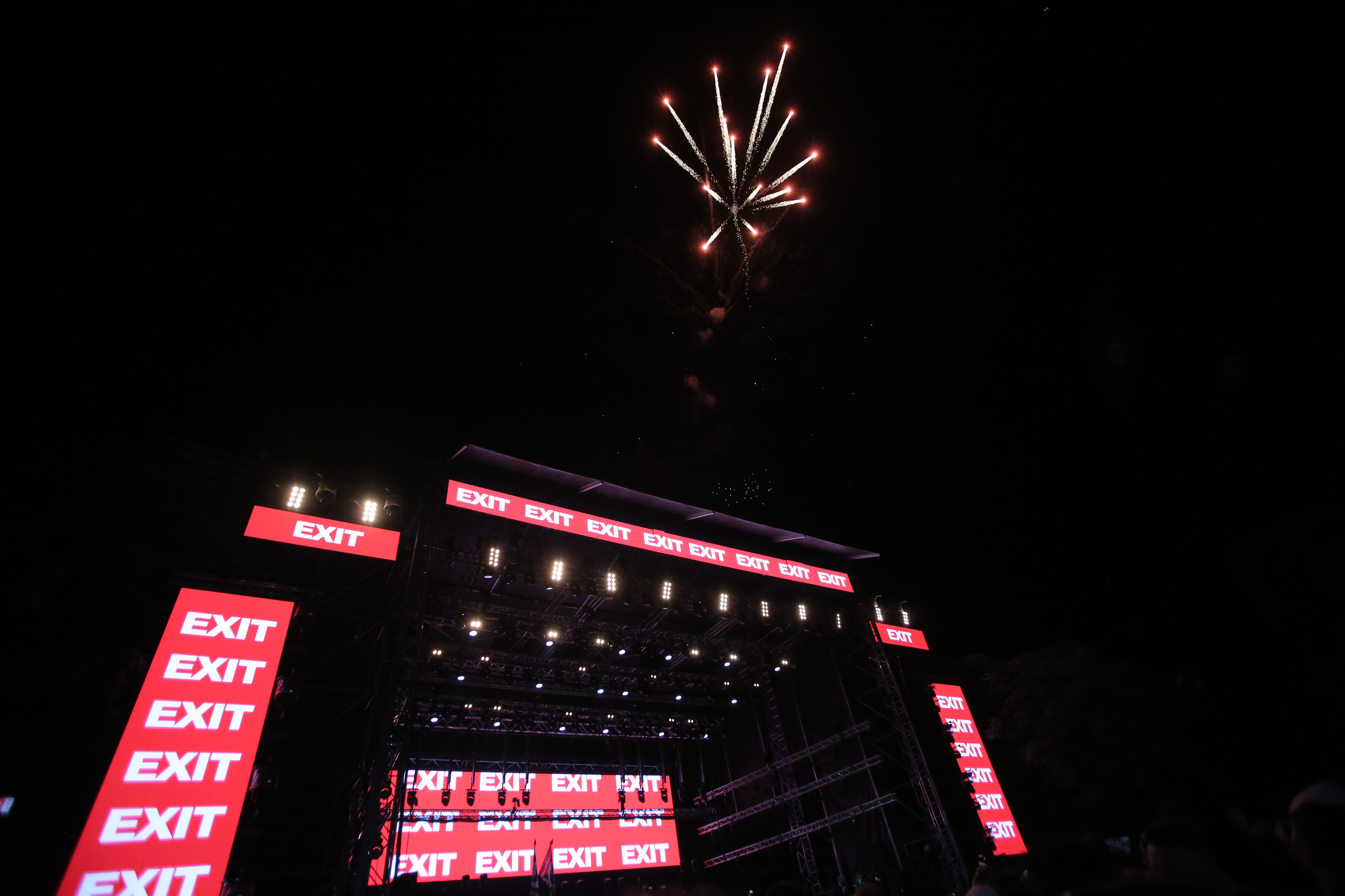 NOVI SAD: Festival Exit otvoren iz svemira!NOVI SAD: Festival Exit otvoren iz svemira!