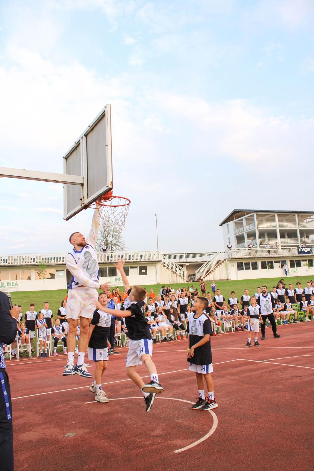 Košarkaški kamp Kenan Kamenjaš