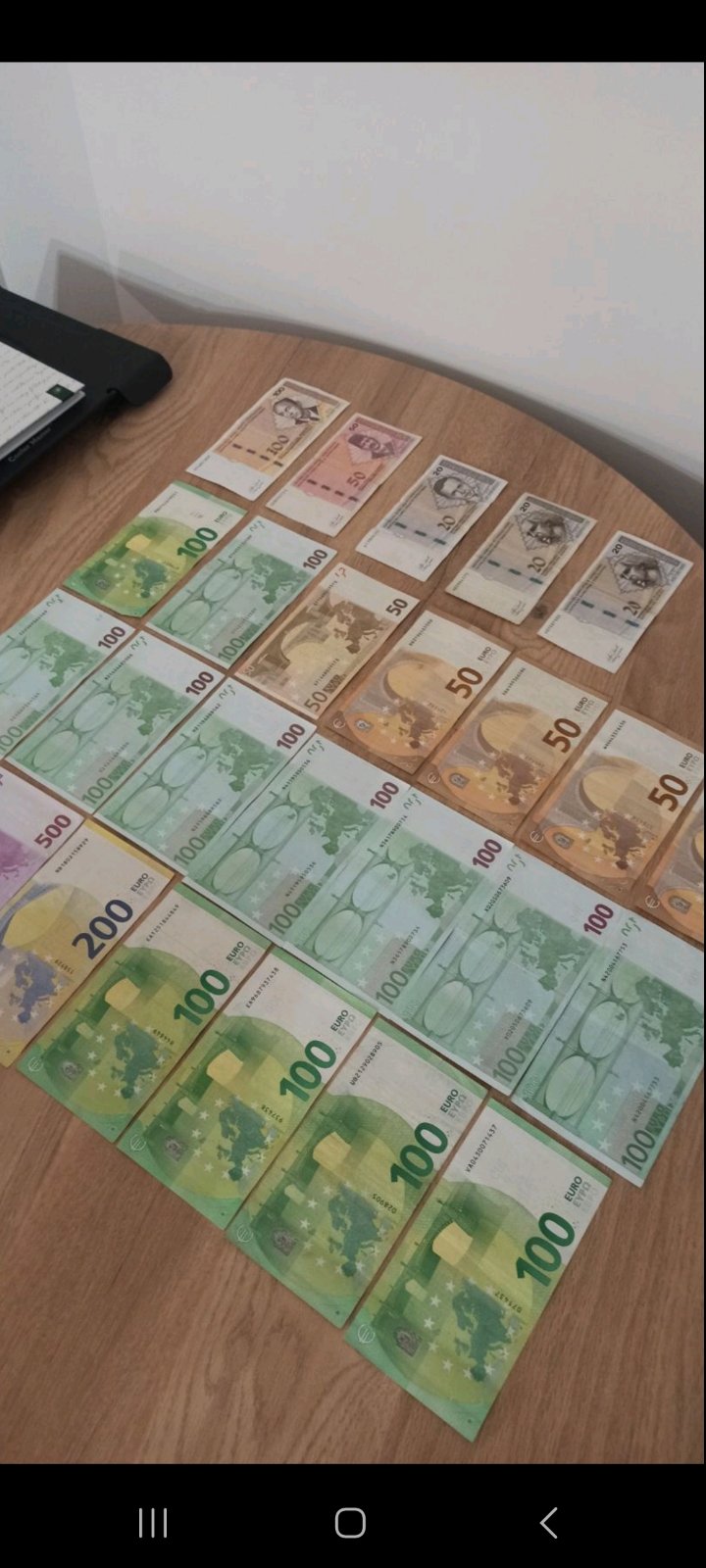 IMG-d4b80fa685ddc99cf7d048f3c08e7e9d-V