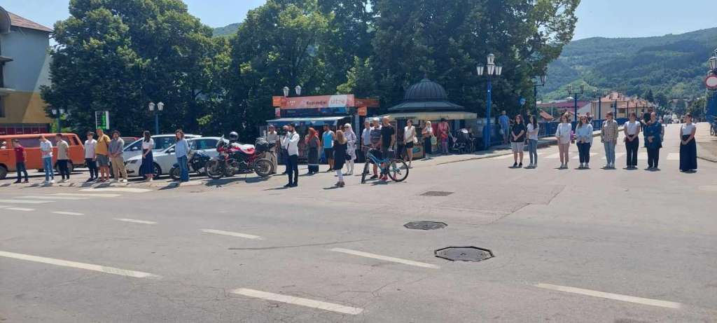 l_39360779b8c554899ab337e2f9278ba9