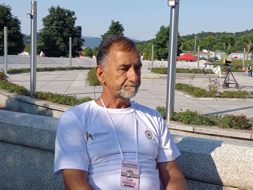 l_e9de2f2a0a4c83302863d80e51b2d200