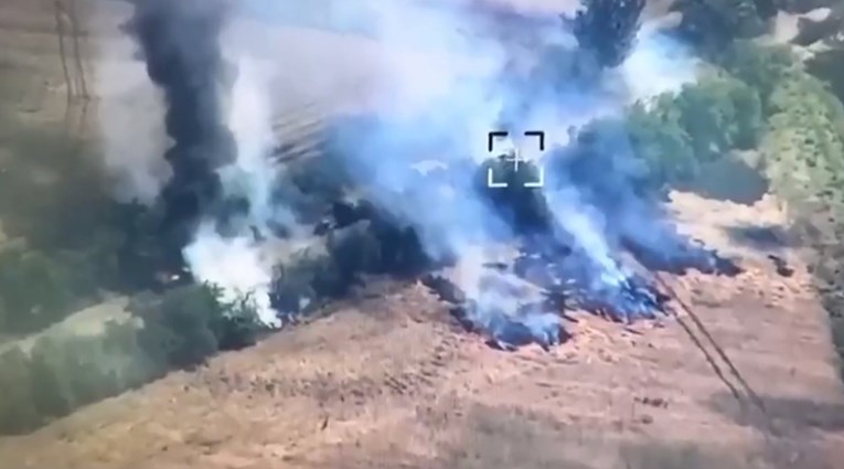 c6741552-0f85-463e-b7e2-044bd1d500d4