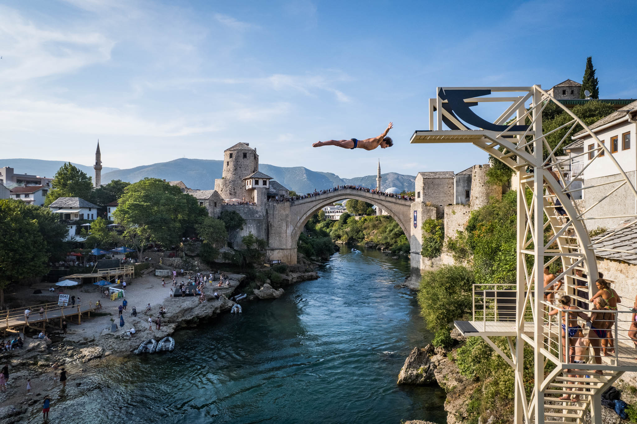 002 UnderMyWings photo Sulejman Omerbasic