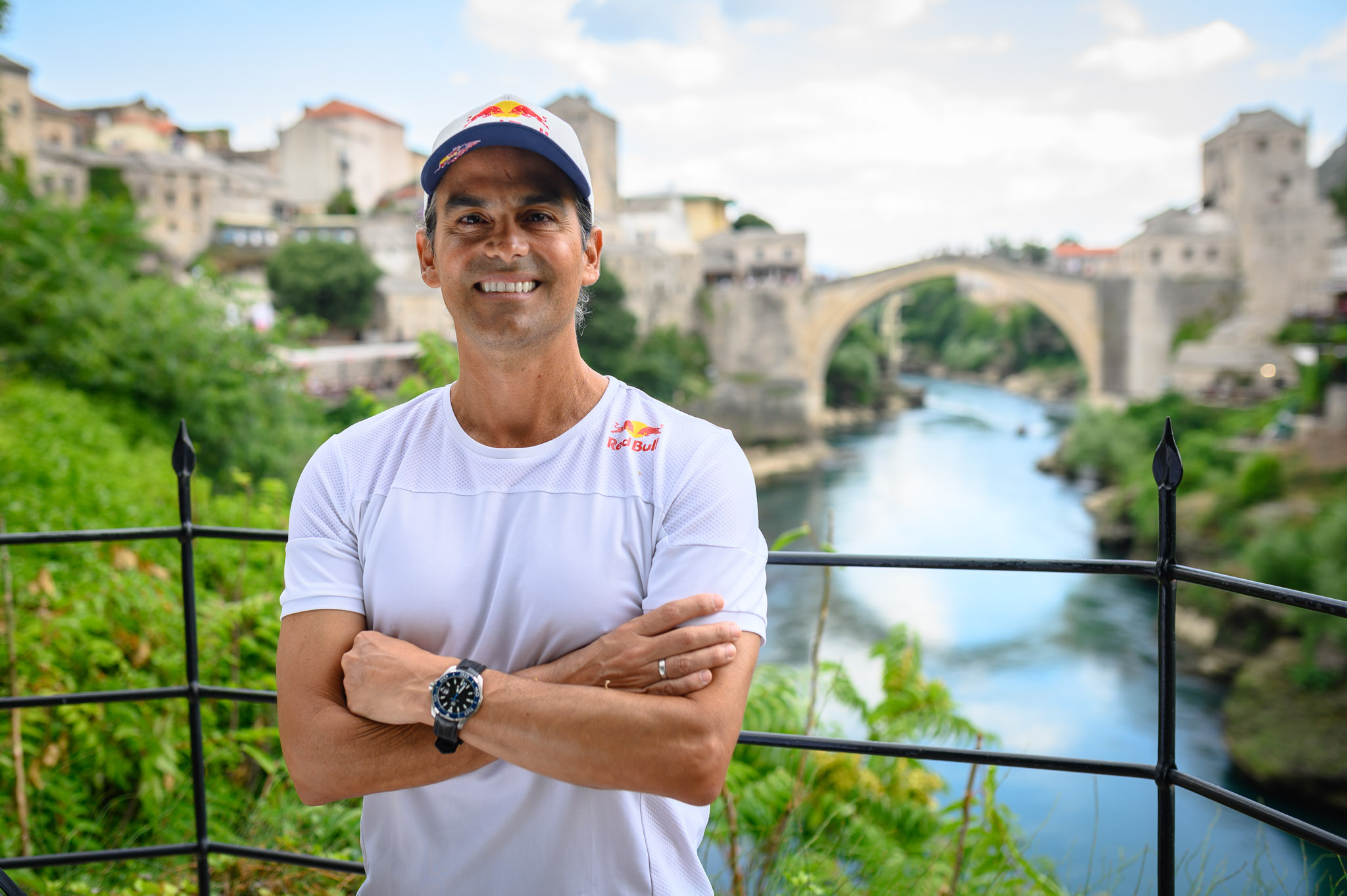 001 UnderMyWings photo Sulejman Omerbasic