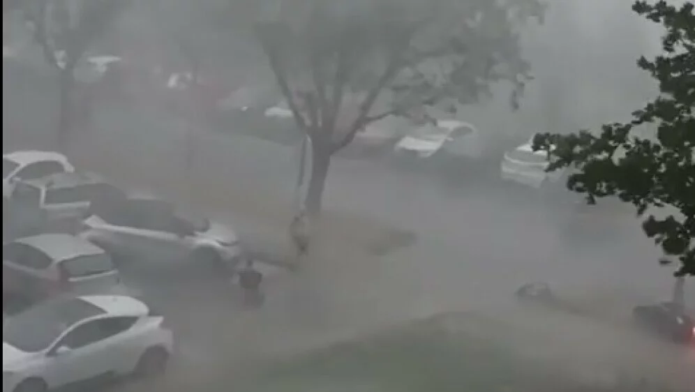 62593759-prizor-oluje