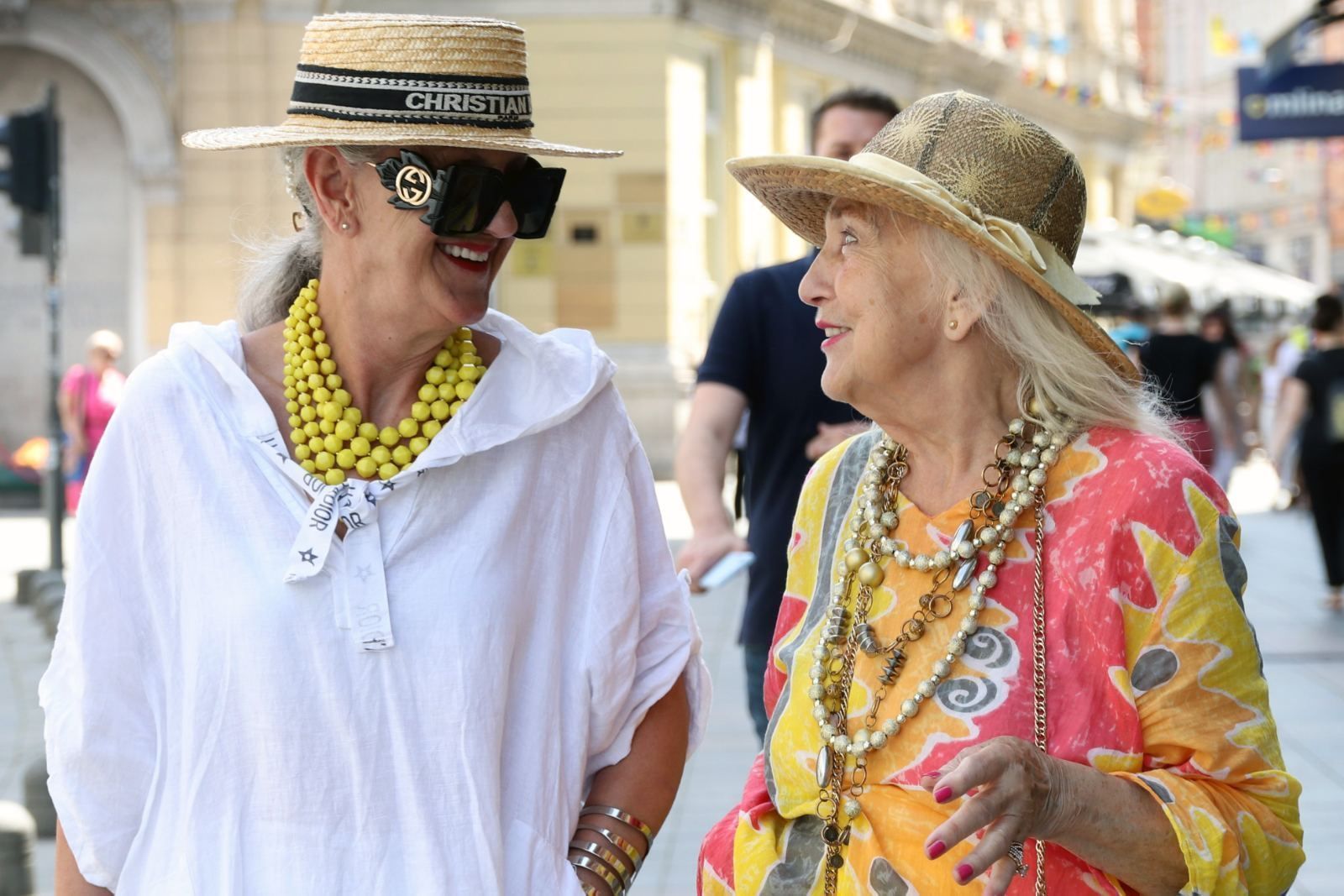 51ffbcad41839848eebae01be6572164