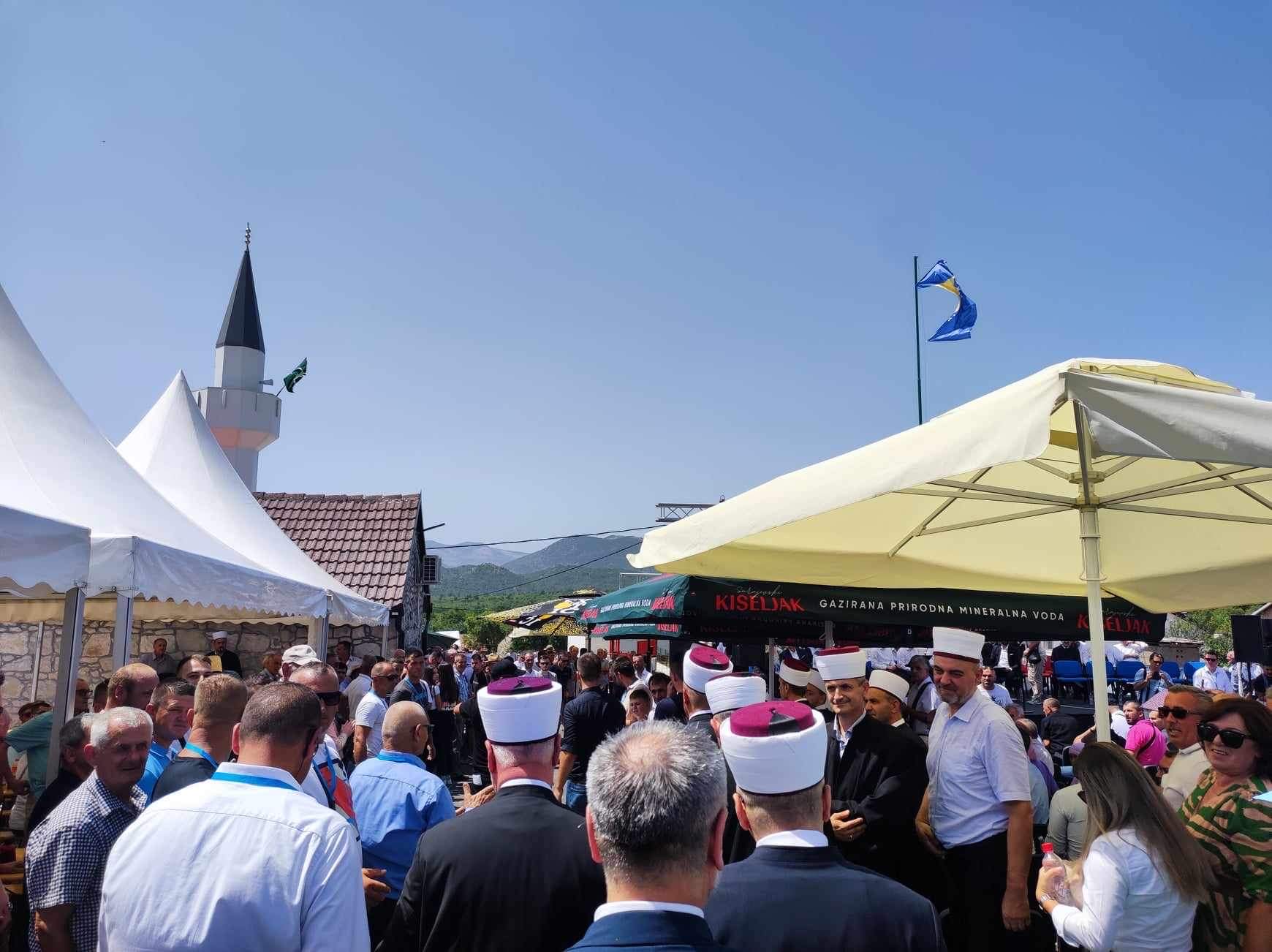 dzamija rebrani neum