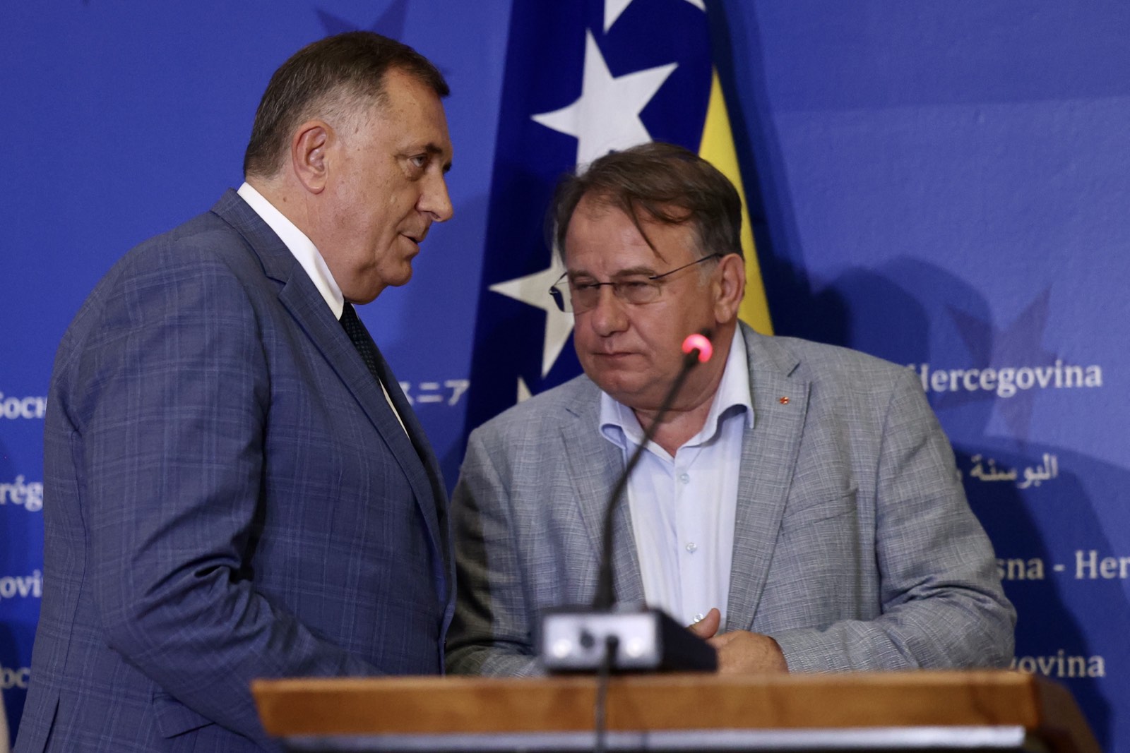 Nikšić i Dodik nakon sastanka