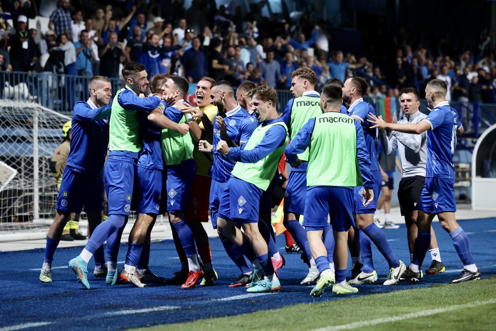 IMG-9e1045623d72b7299da48f021750fc23-V