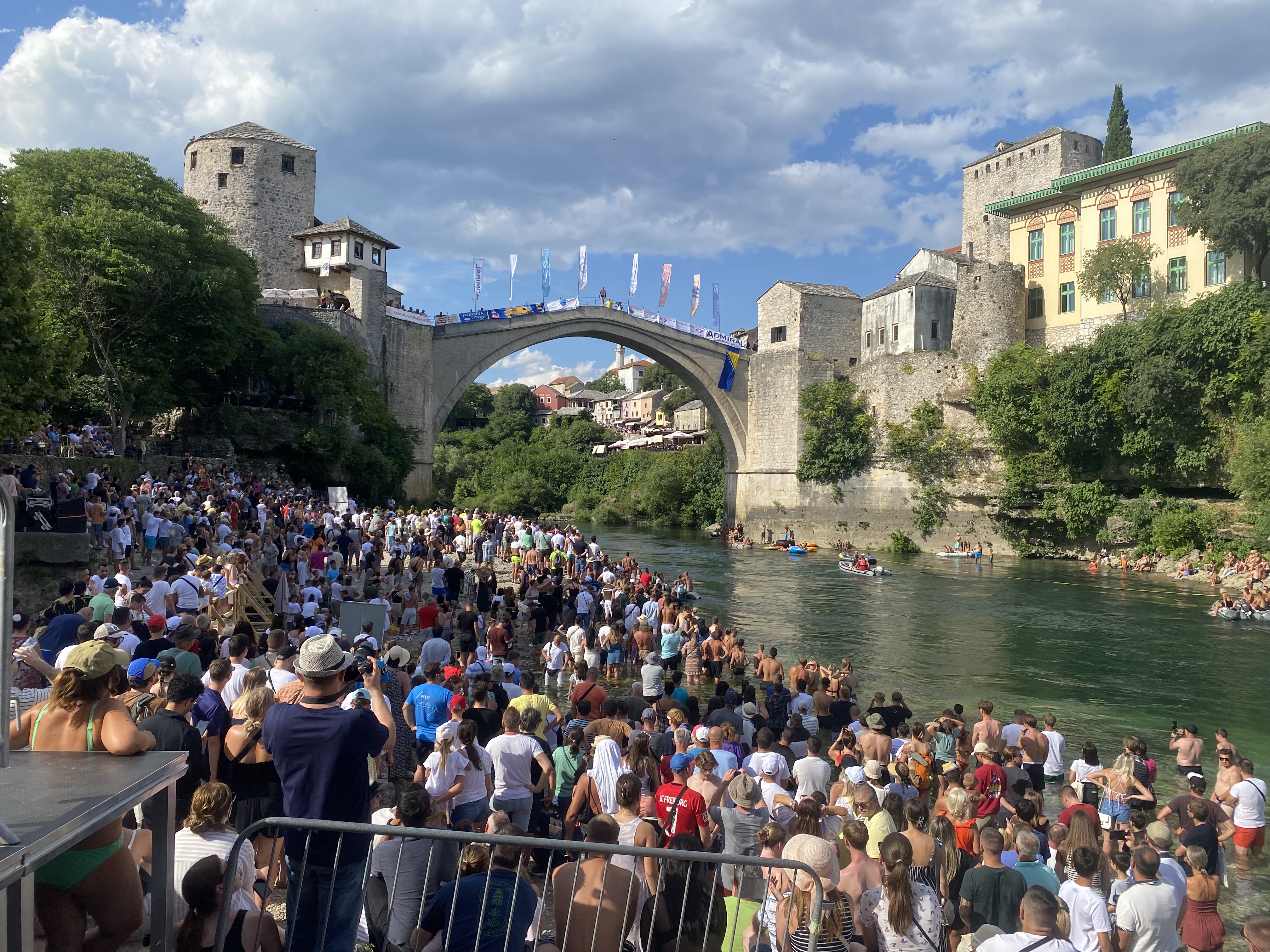skokovi sa starog mosta