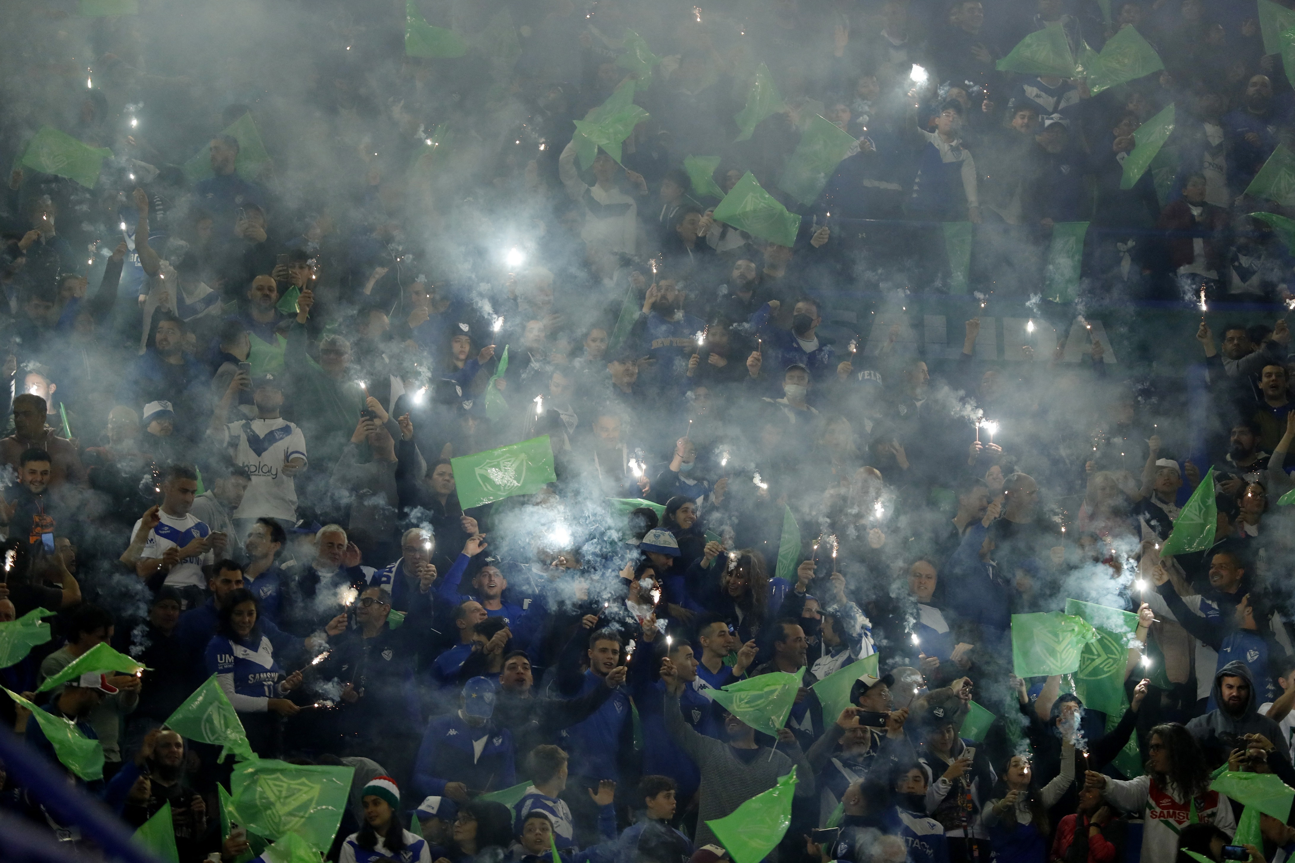 Copa Libertadores -  Semi finals - First Leg - Velez Sarsfield v Flamengo
