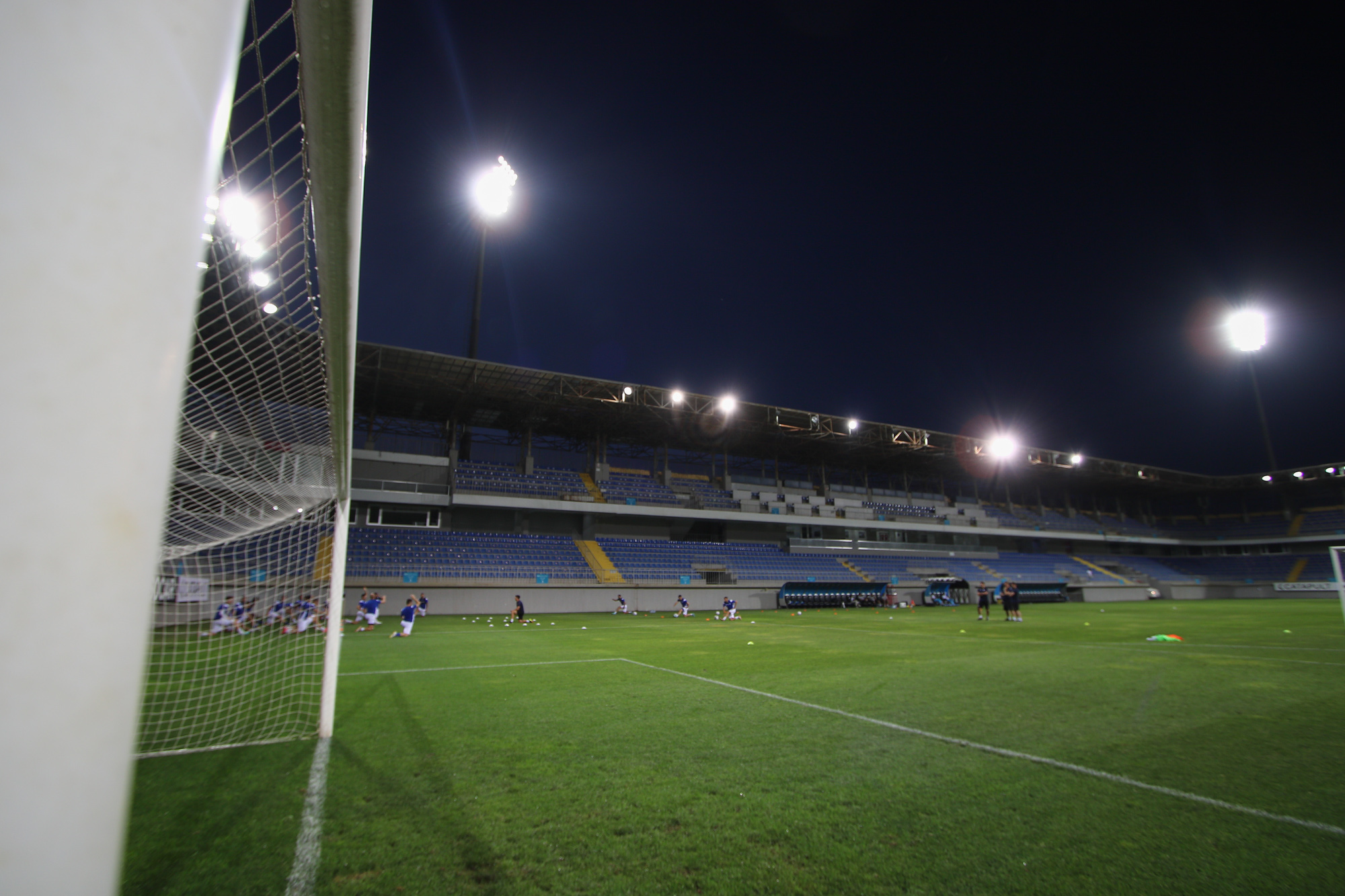 fk zeljeznicar neftchi 3