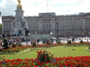1691564211-london-973271_1280-300x225.jpg