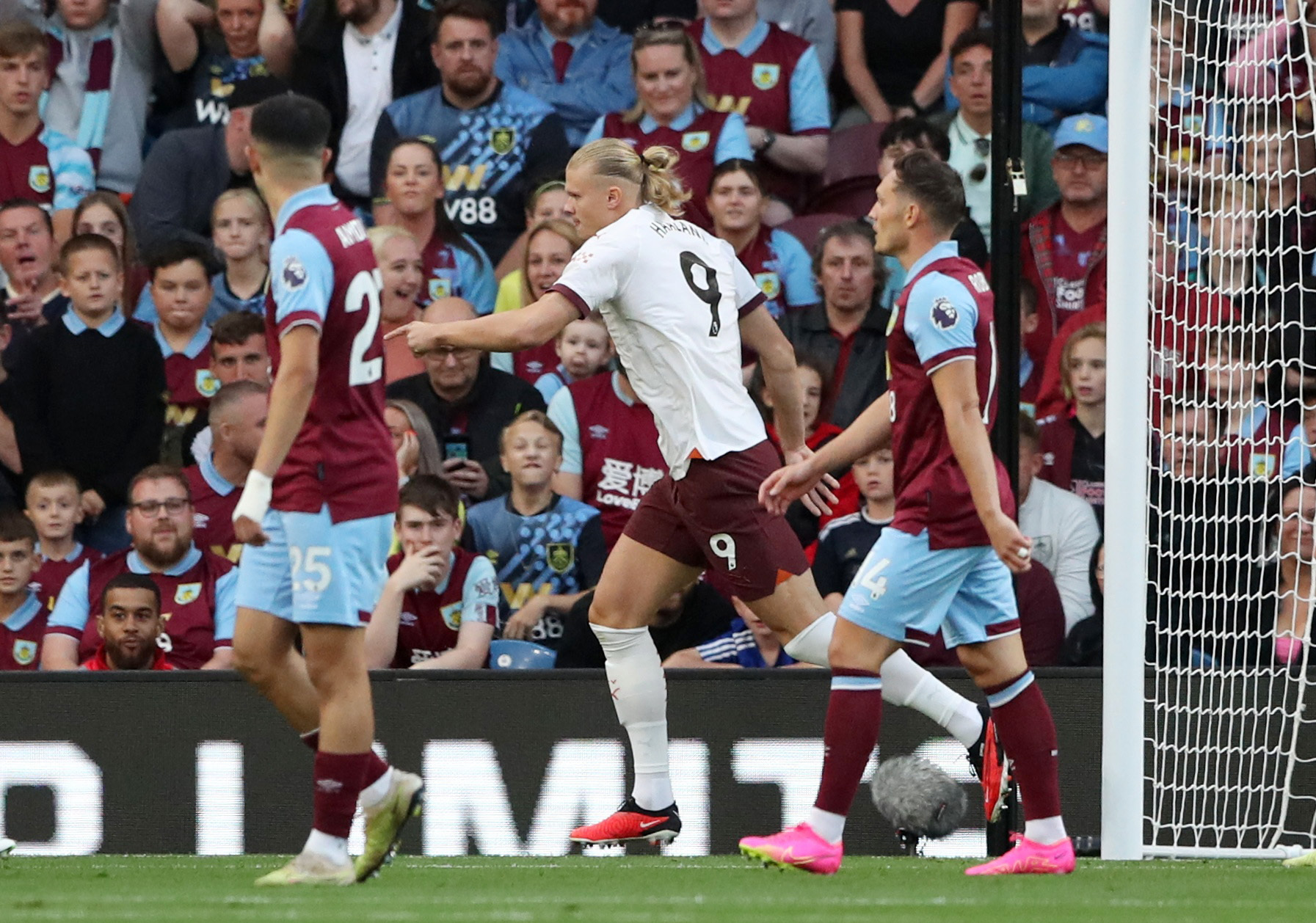 REUTERS/Scott Heppell 