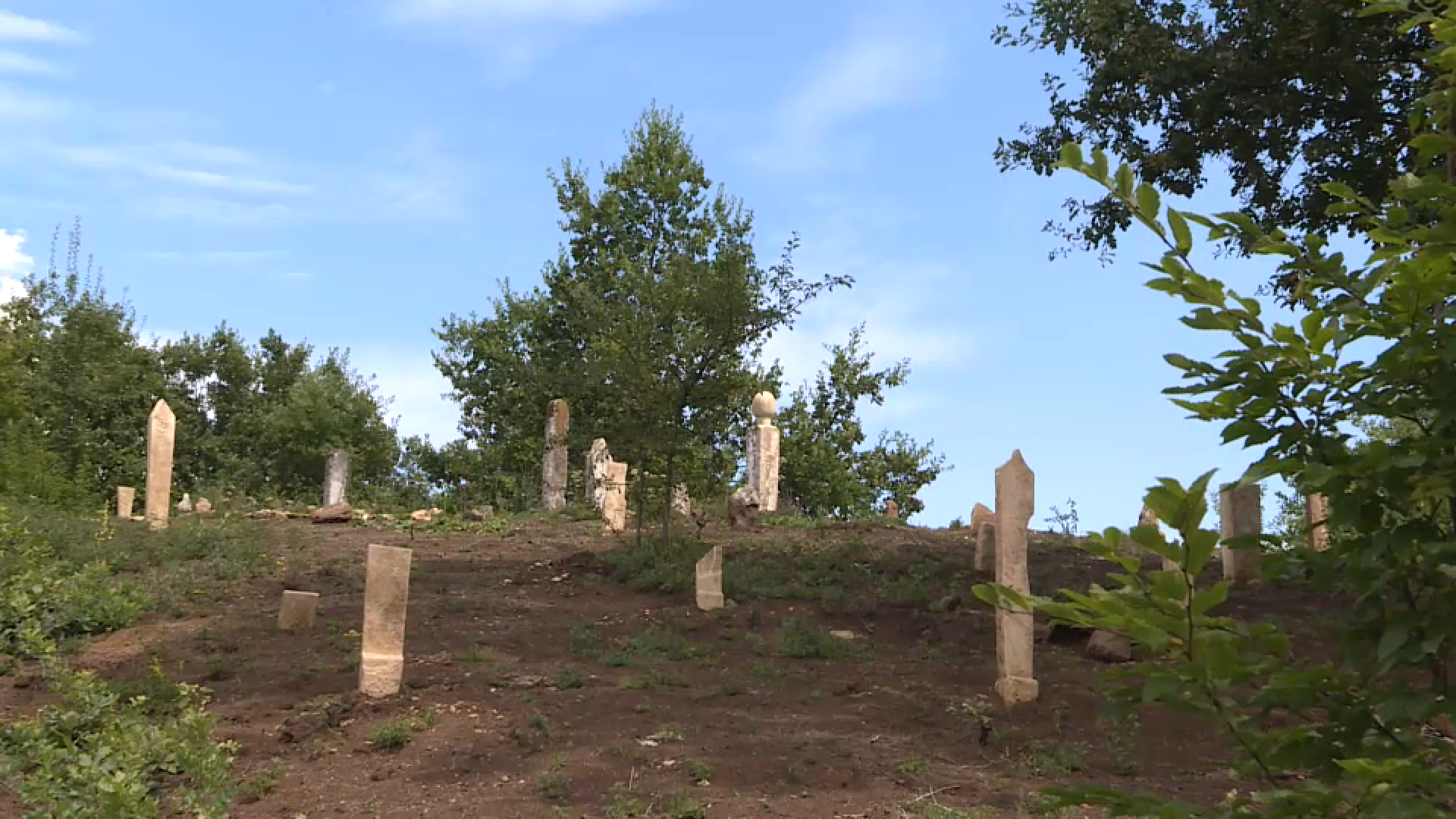 mezarje staro 500 godina visoko