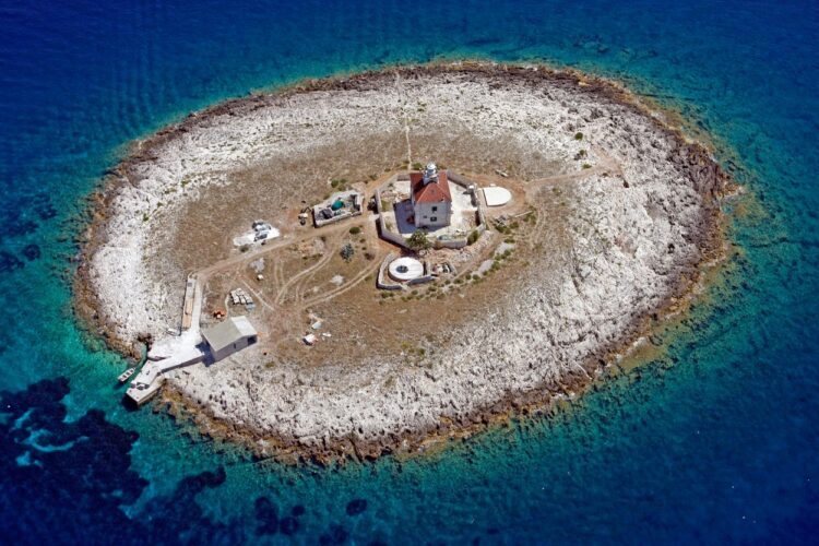 Pokonji Dol lighthouse from air
