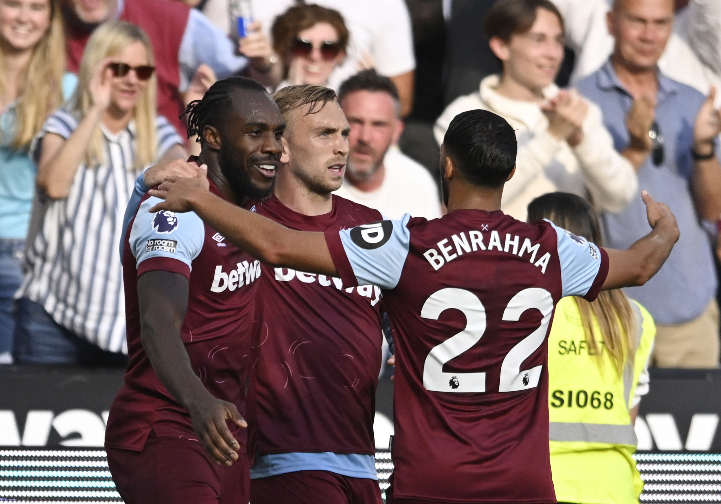 Premier League - West Ham United v Chelsea