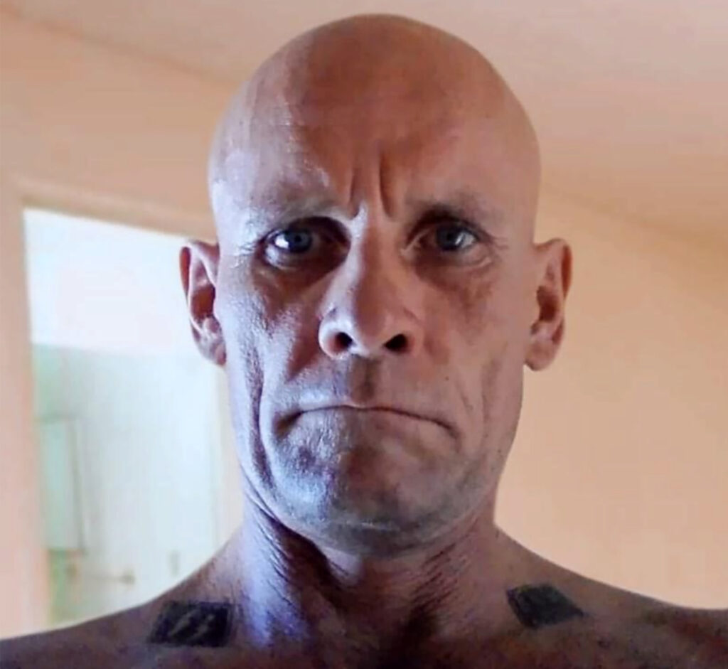 Mass jail recruitment Russia