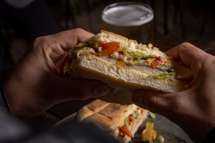 1692856436-pexels-gonzalo-acuna-12664781-750x500