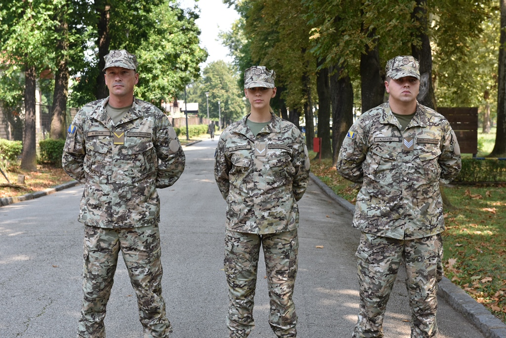 Pripadnici Oružanih snaga BiH zadužuju nove terenske uniforme