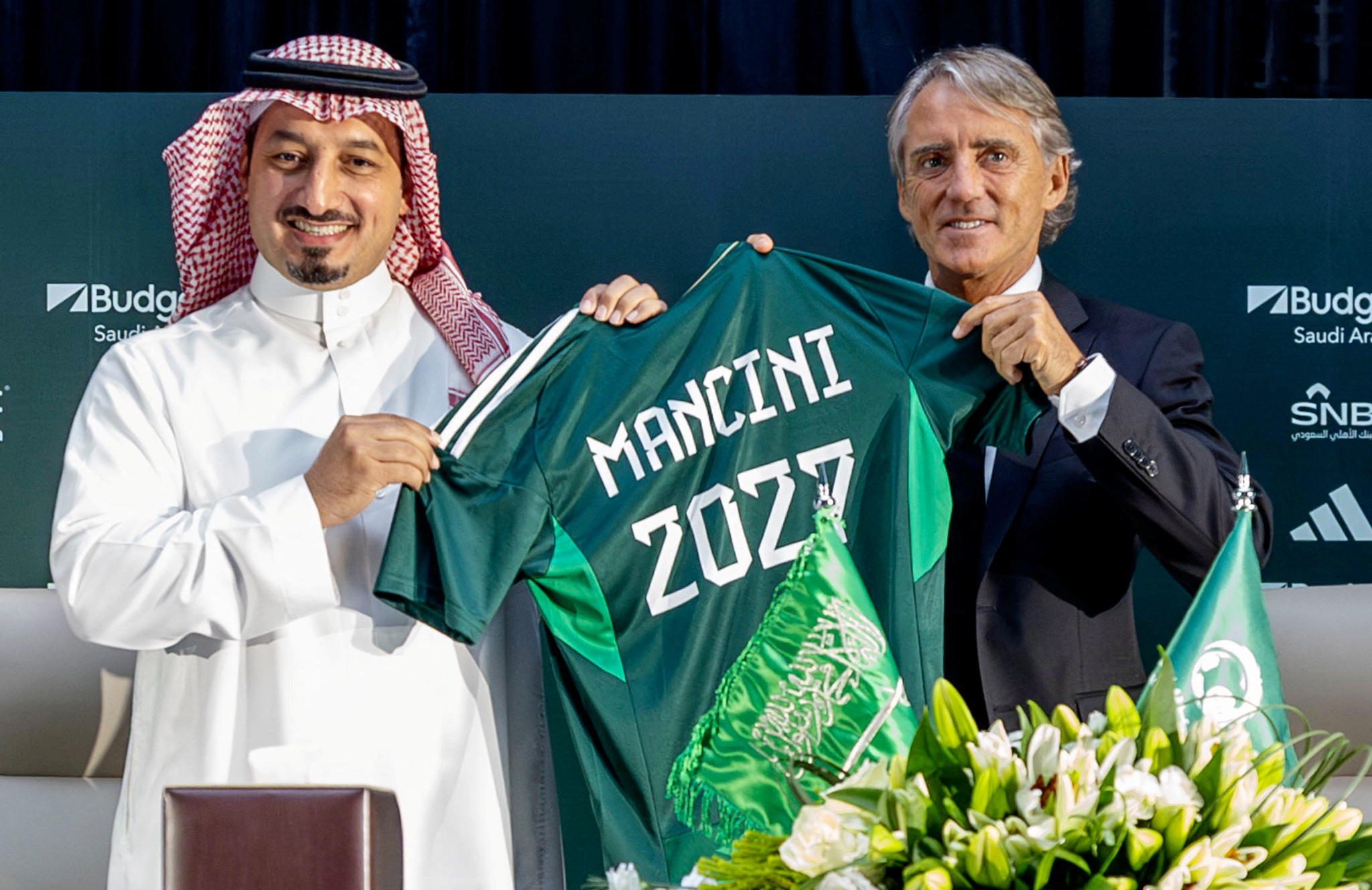 Roberto Mancini signs as Saudi Arabia Coach