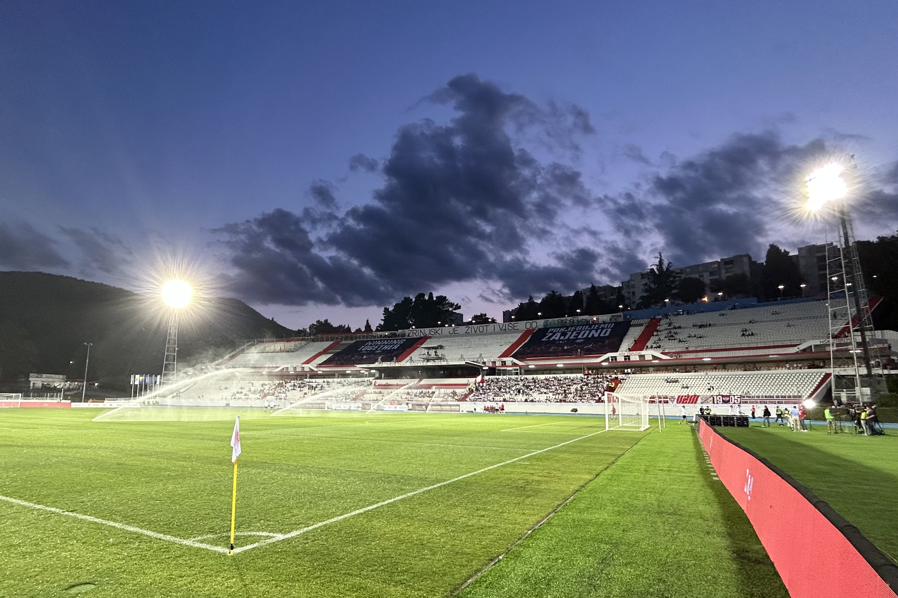stadion pod bijelim brijegom zrinjski lask