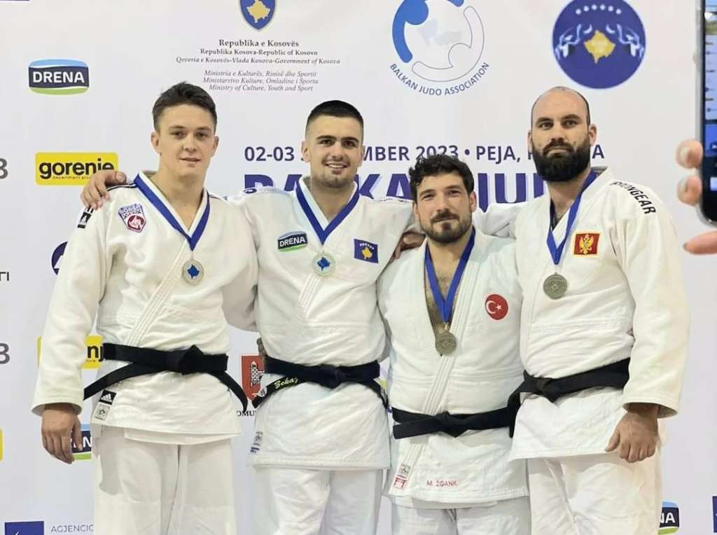 l_3e6db7dc120d4ec0ea7b57a47d3f5f8d