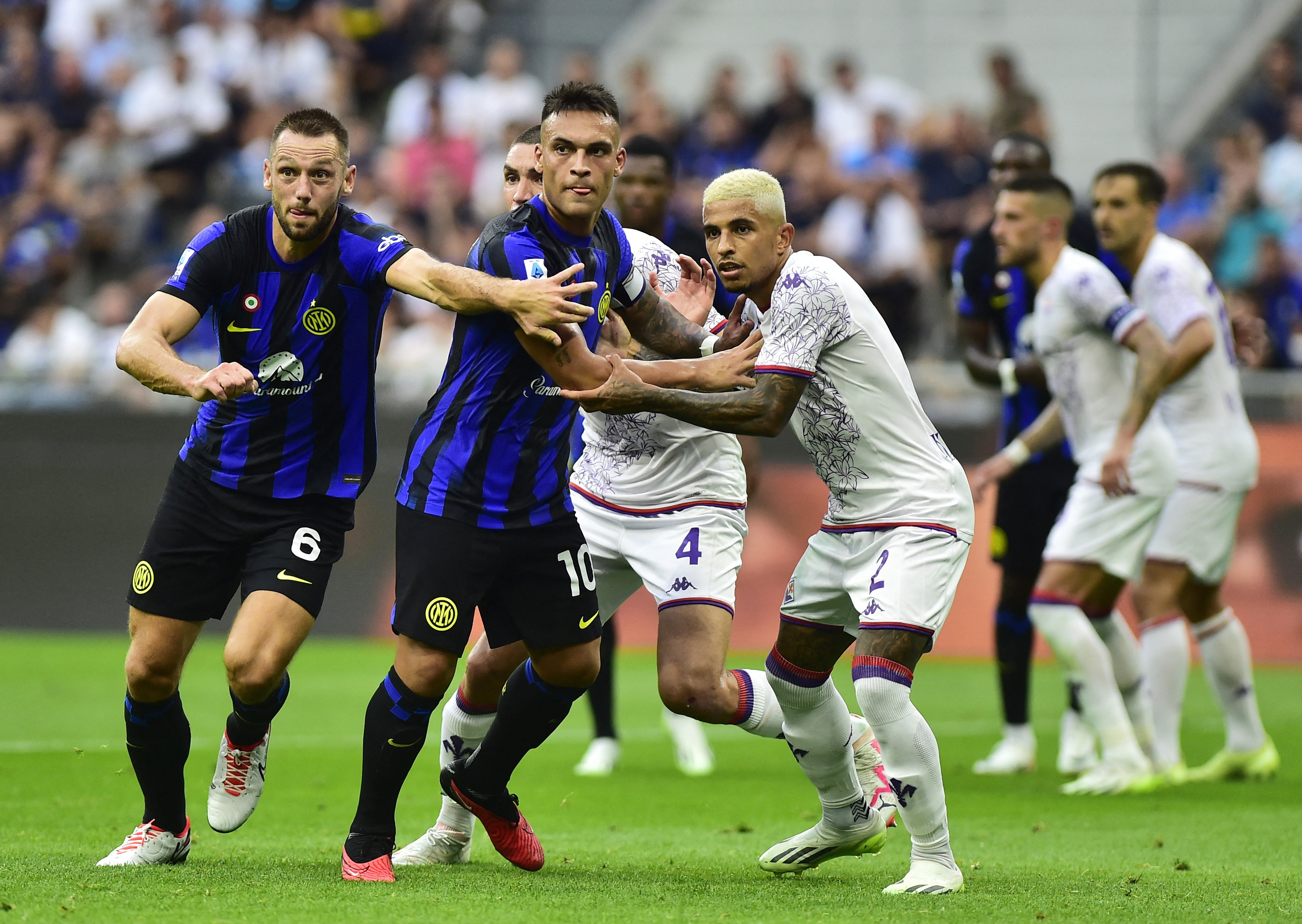 REUTERS/Massimo Pinca