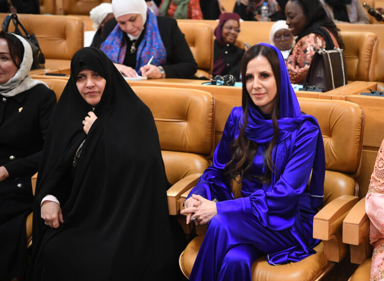 DAMILA SADAT ALAM ELHADI I TAMARA VUÈIÆ