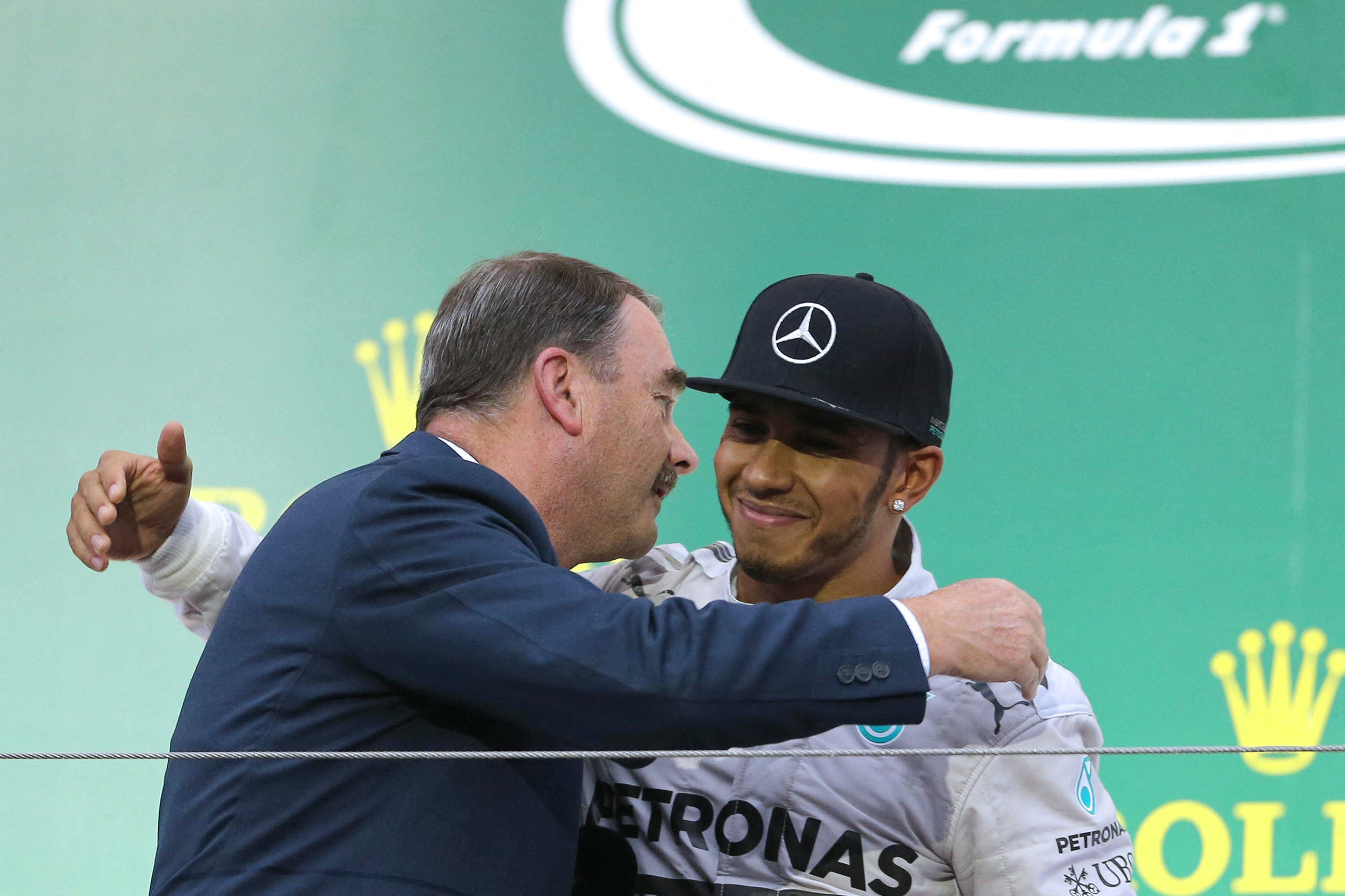 AUTO-PRIX-JPN-F1-PODIUM