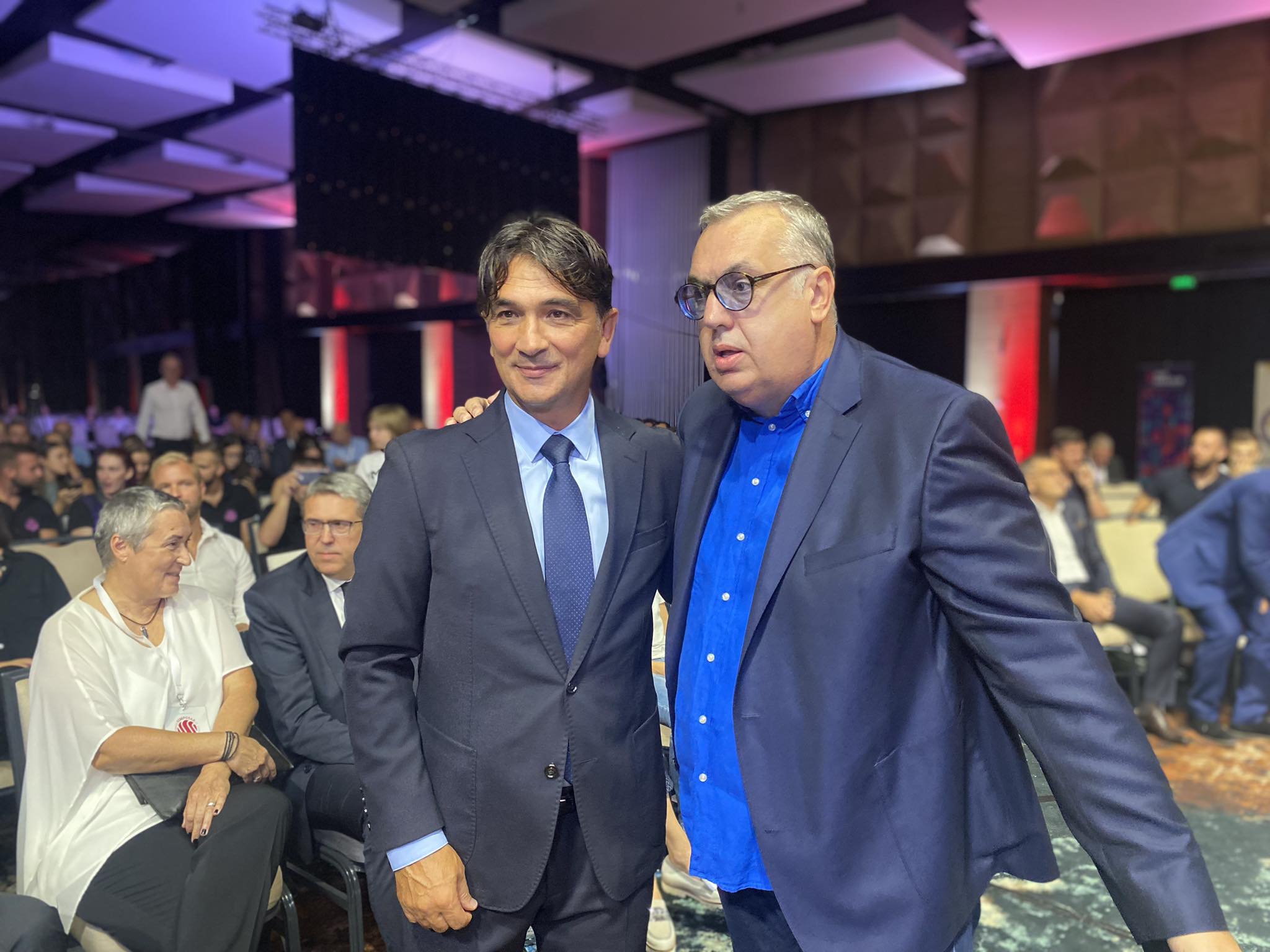 376576271_1424139661484777_7898406616878802062_n