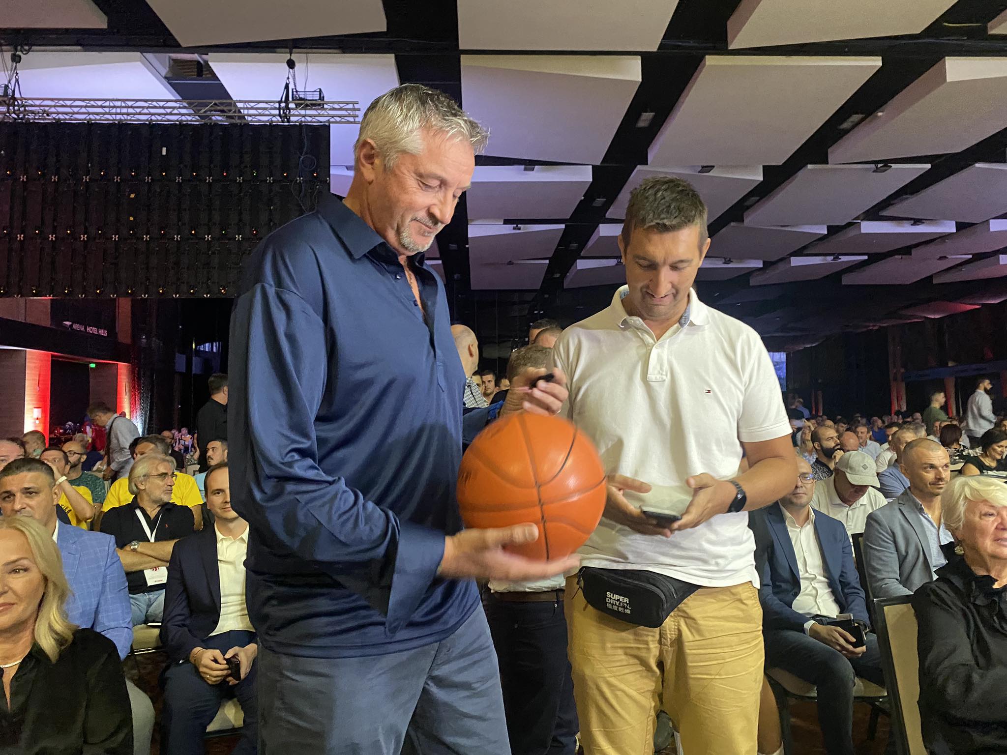 377575507_705330041615411_8690224499835546005_n