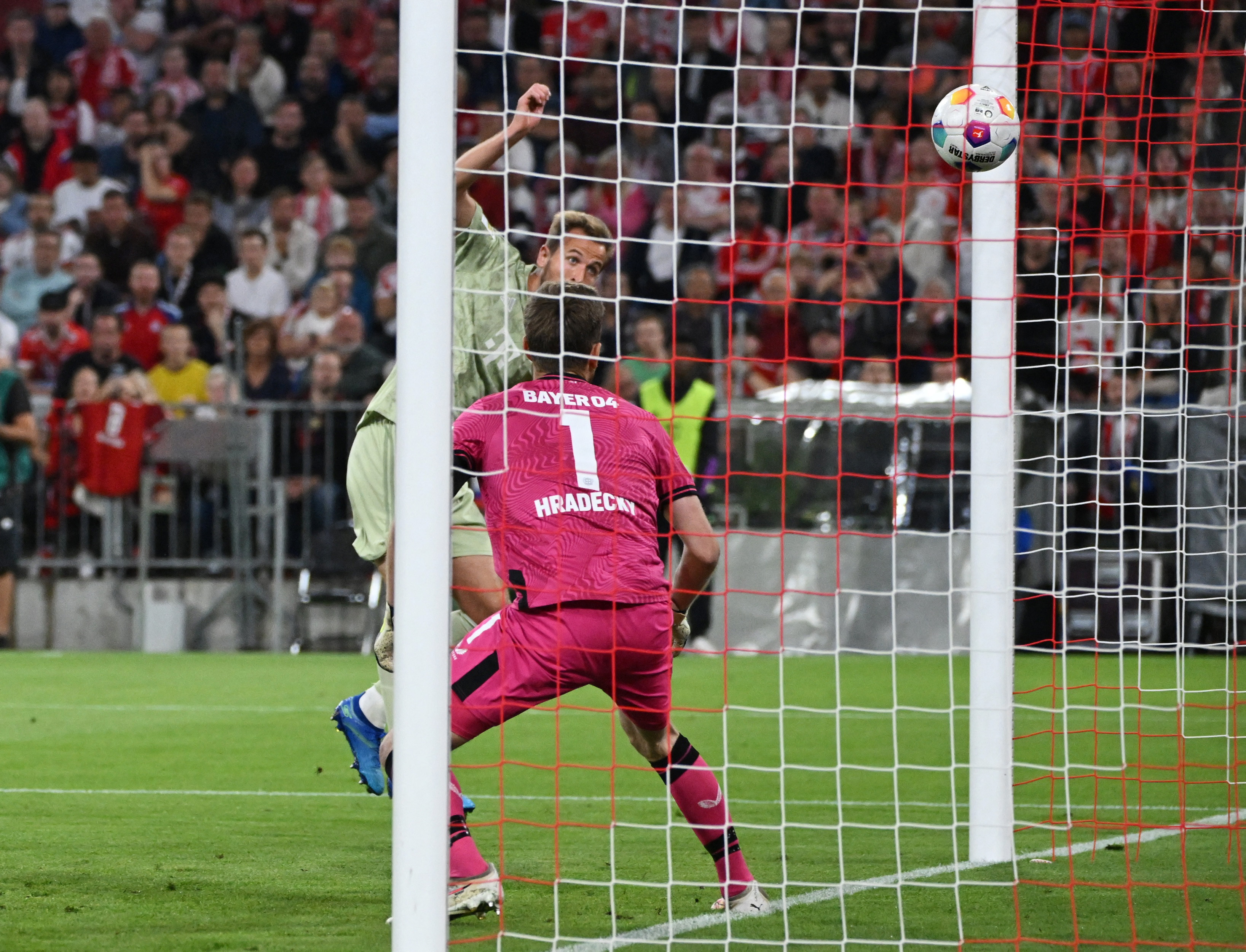 Bundesliga - Bayern Munich v Bayer Leverkusen