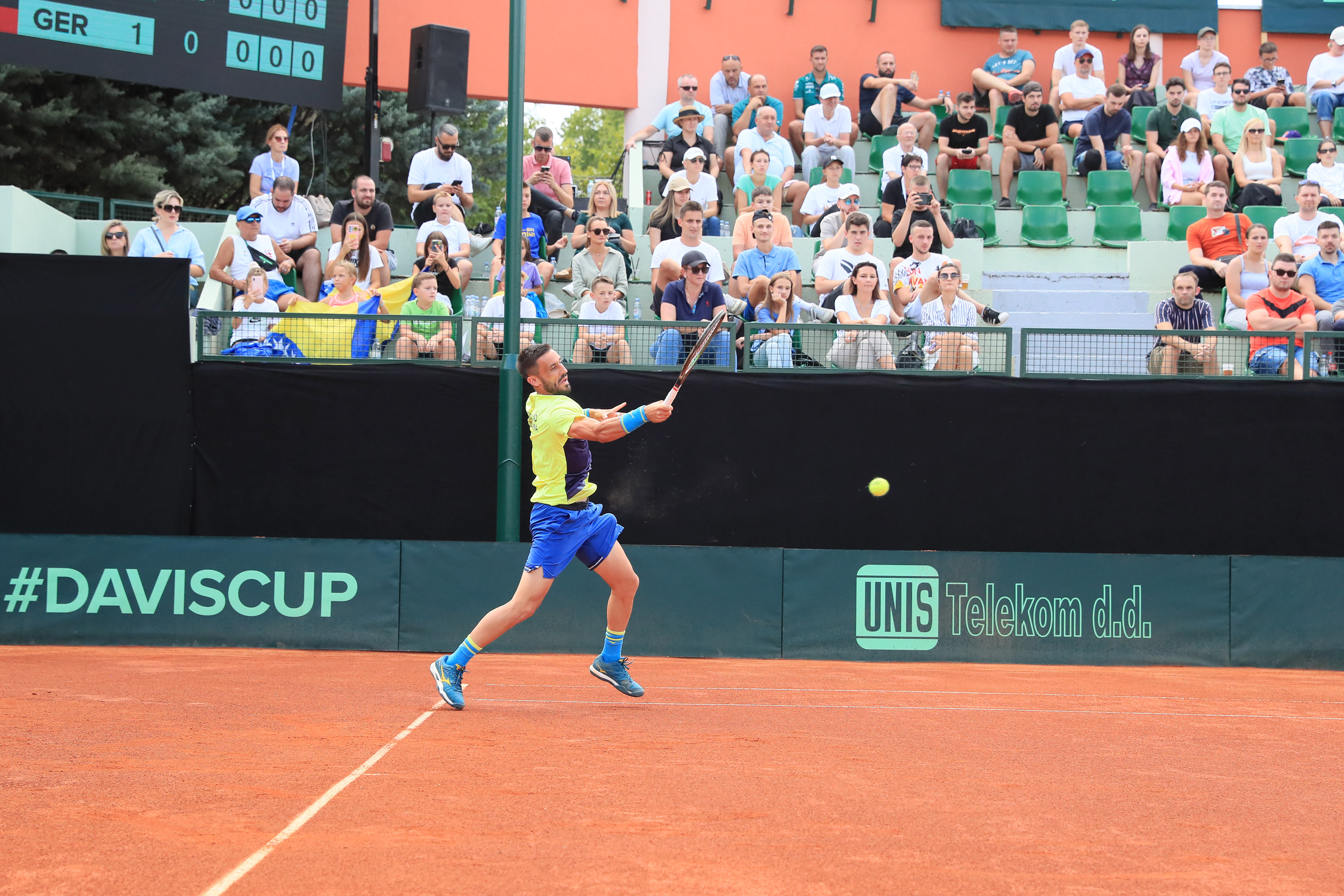 dzumhur1 (1)
