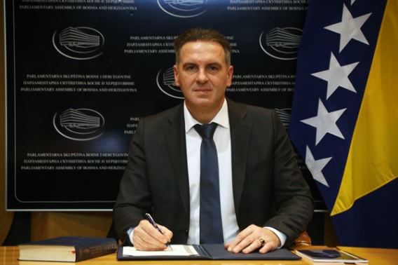 377742290_689265712703621_3835194543839271385_n