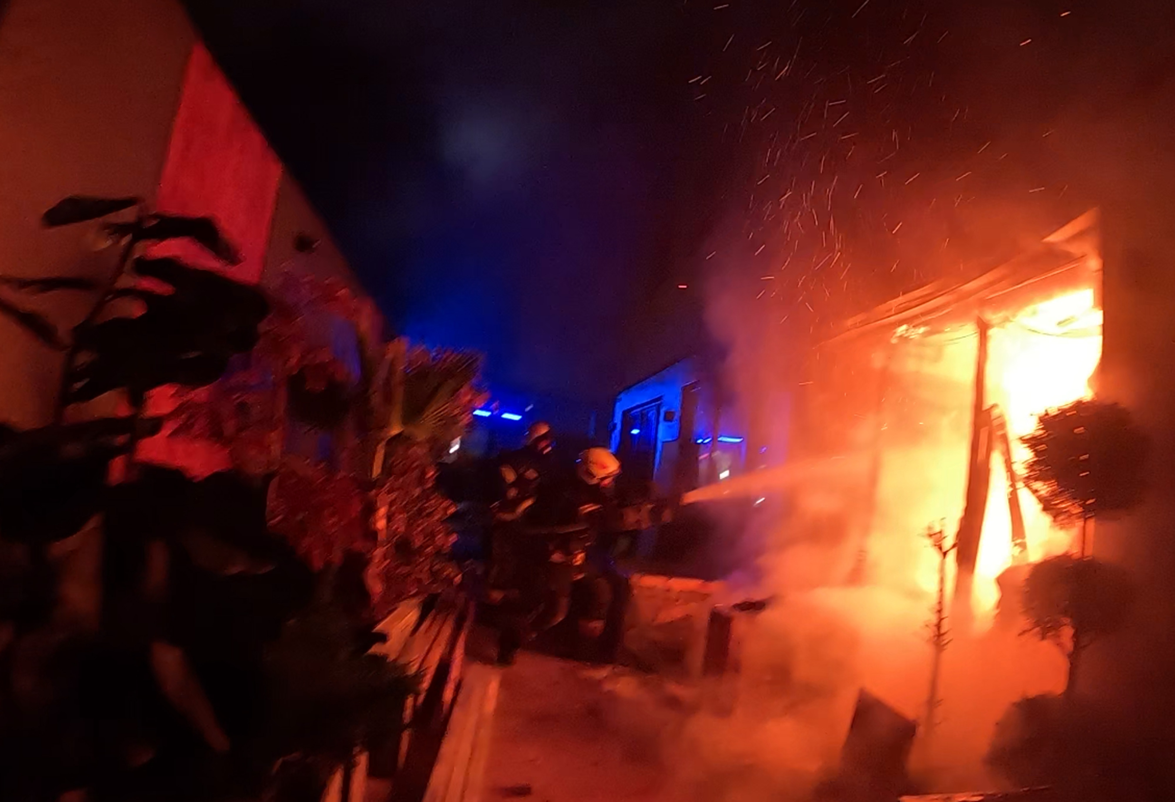 Zagreb: Trenutak gašenja noćnog kluba Mint