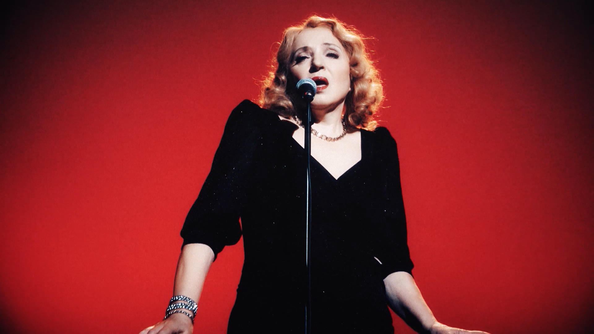 SA-.00_04_20_07.Still009