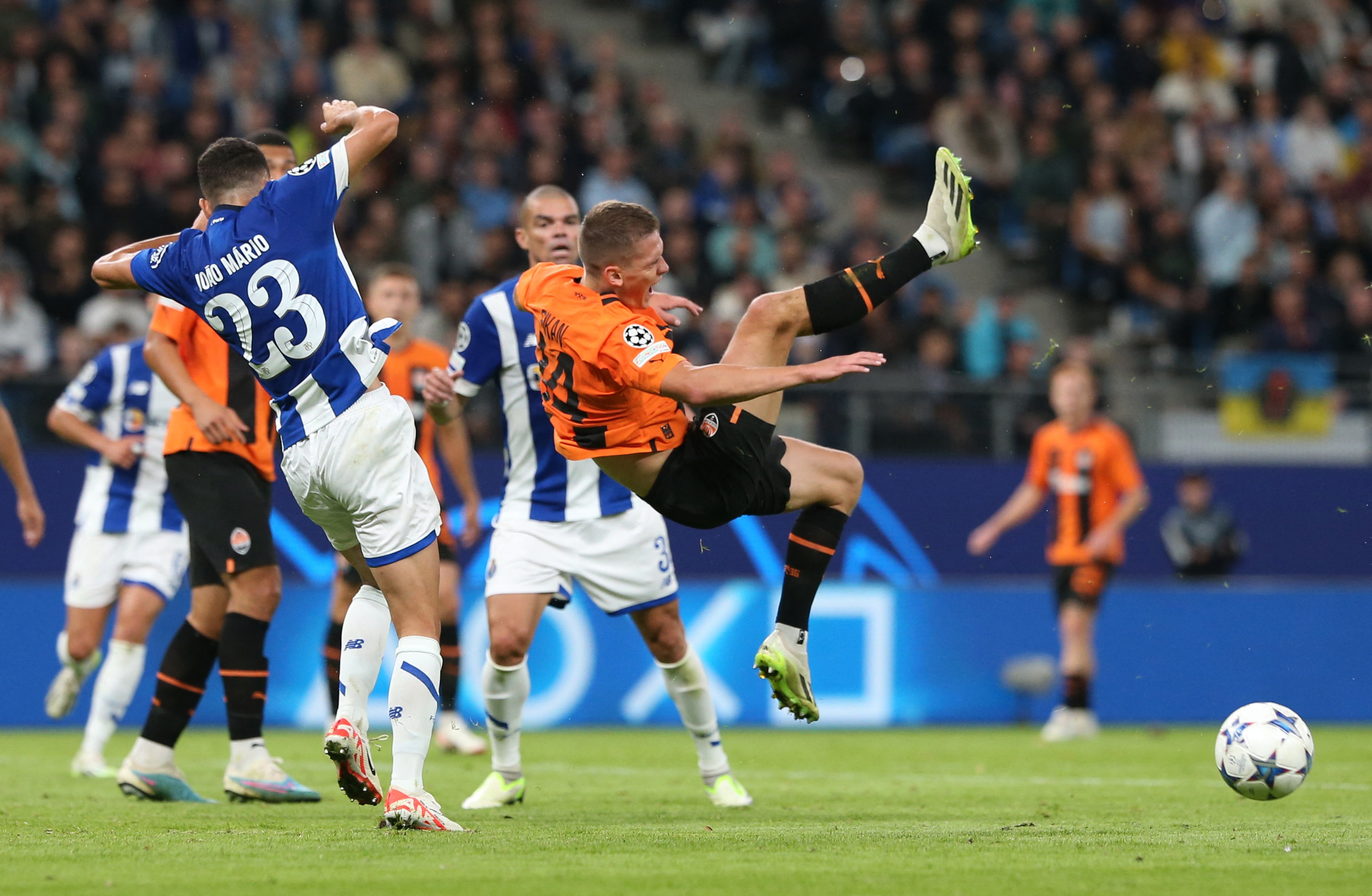 REUTERS/Cathrin Mueller