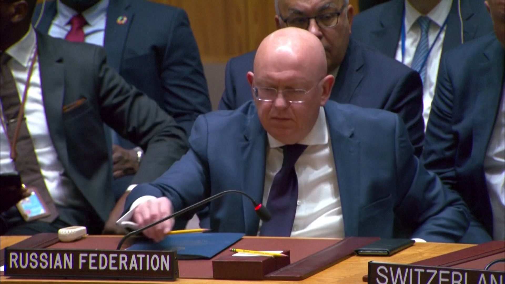 SA-.00_00_33_23.Still002