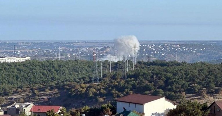 d84b737a-7008-46d9-ad33-d0bee48de8b8